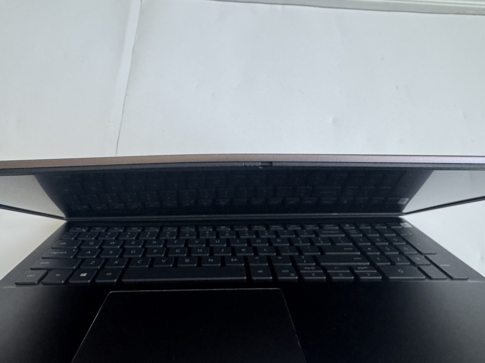 Gaming! Dell Vostro 7500 15.6 FHD i7-10750H 16GB RAM 256GB Win 11 GTX 1650