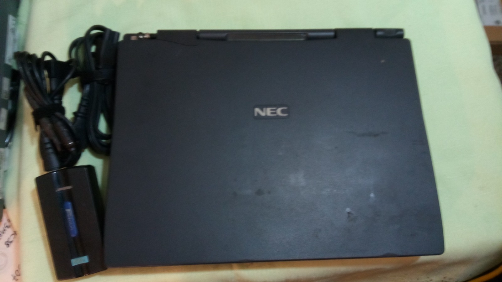 NEC READY 330T LAPTOP WIN98 266MHZ 32MB RAM 3GB HDD AS IS