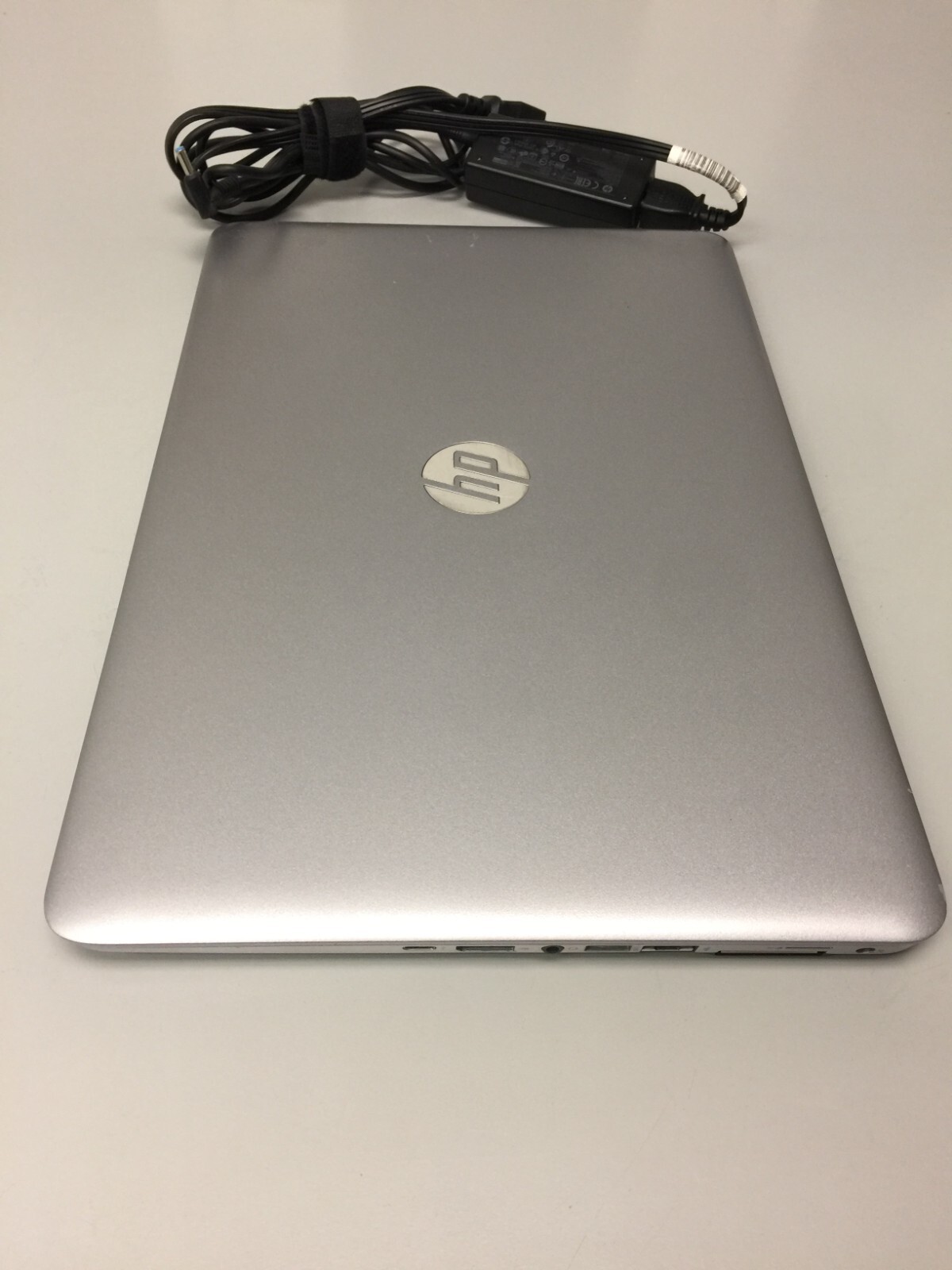 HP EliteBook 850 G3 15.6″ (256GB Core i5 6th gen 2.30GHz 8GB RAM WIN 11 PRO