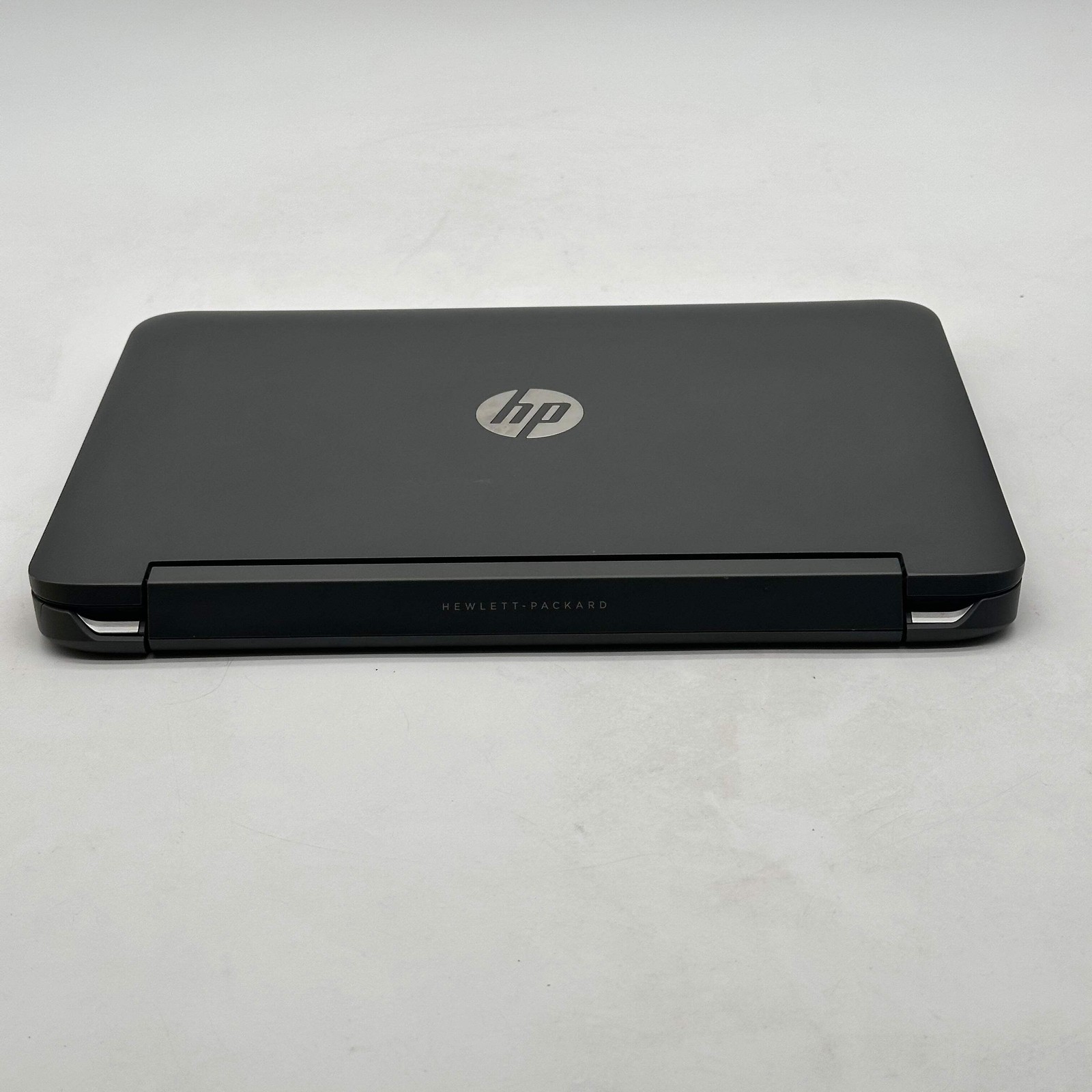 HP 11-n010dx Laptop for Parts