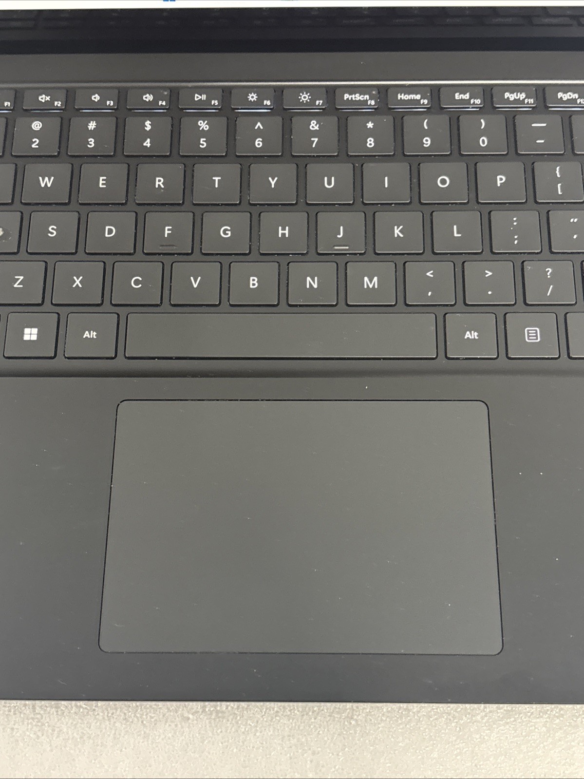 Microsoft Surface Laptop 5 13.5” (512GB, Intel Core i7-12th, 16GB) Black *Read*