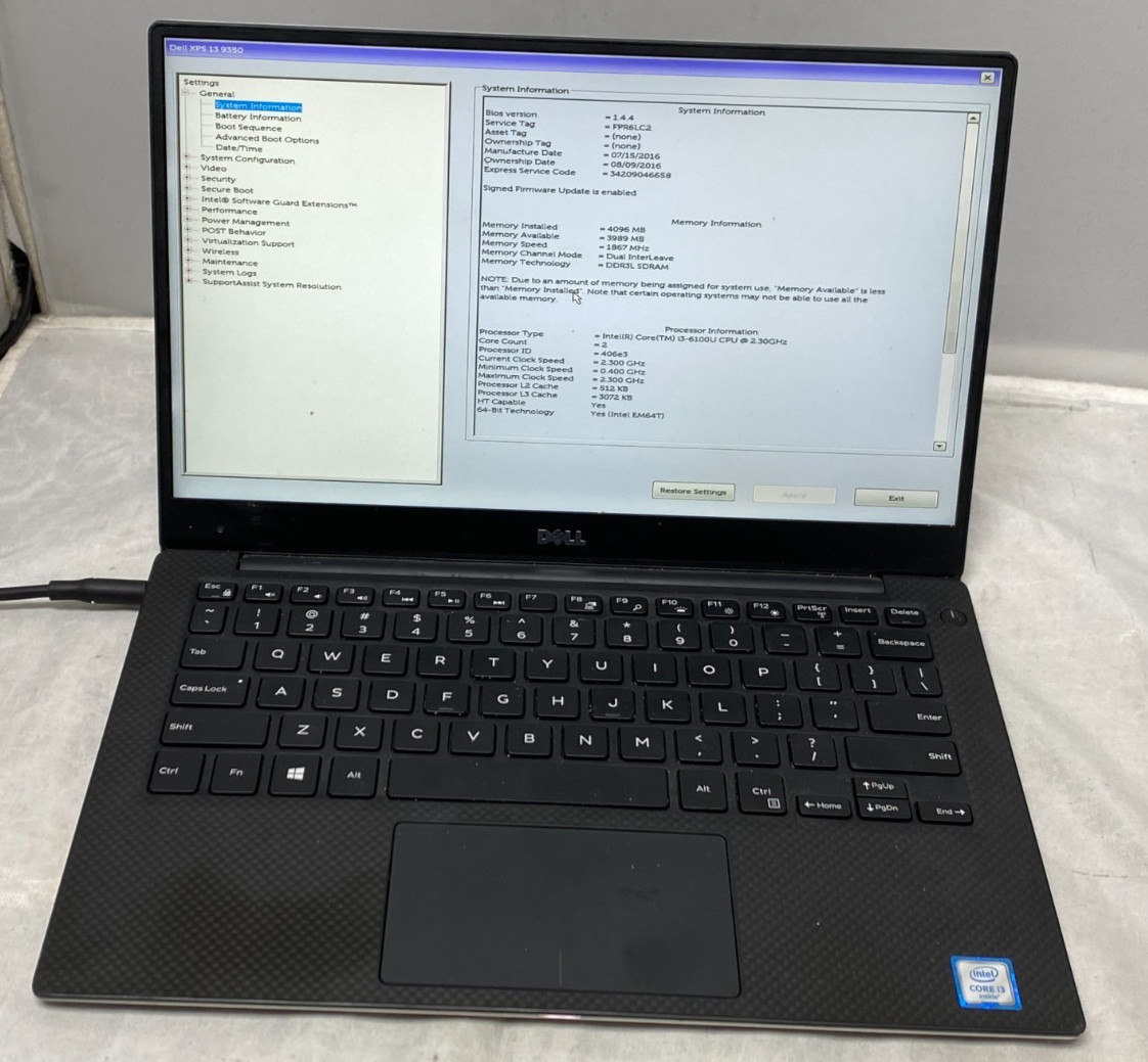 Dell XPS 13 9350 13.3″ Intel i3-6100U 4GB RAM