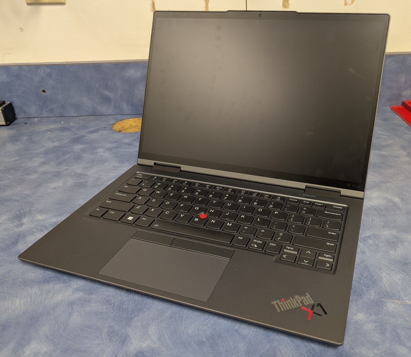 Lenovo THINKPAD X1 YOGA GEN 8 14″ i7 13th 32GB RAM 1TB SSD Win 11 Pro