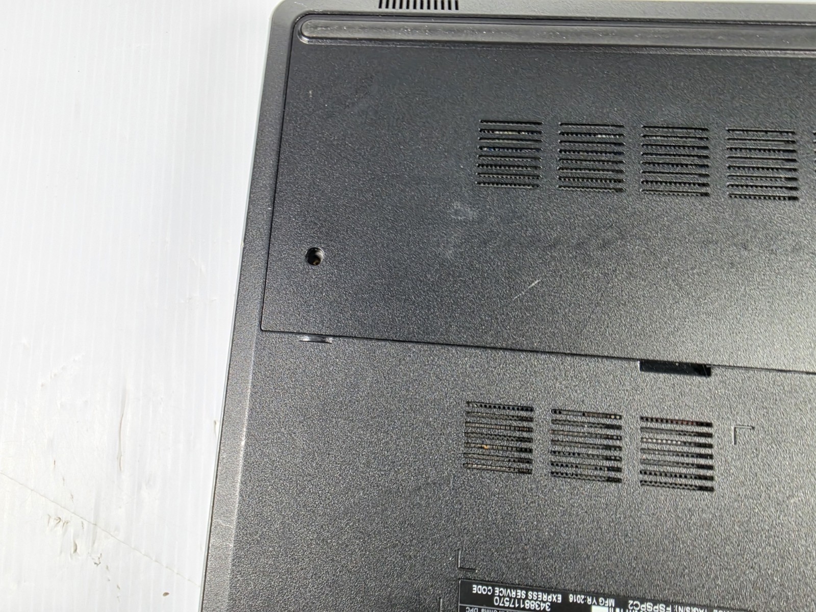 Dell Inspiron 5559 Laptop i5-6200U @2.30GHz | No HDD | 8GB RAM | No OS (READ)