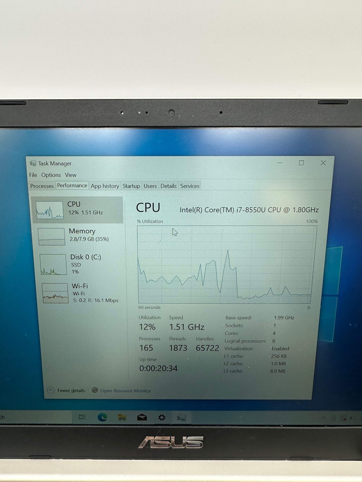 Asus VivoBook S14 14″ Core i7 8th Gen 8GB RAM 256GB Silver Charger Used