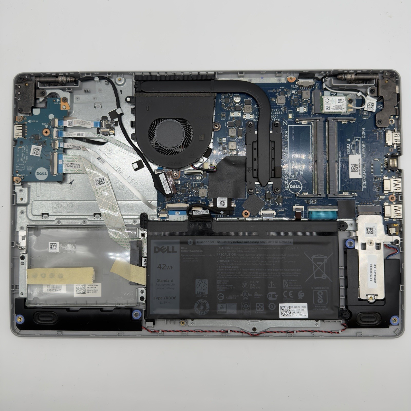 Dell Inspiron 15 5000 15.6” UHD 1080p i5-10th L25