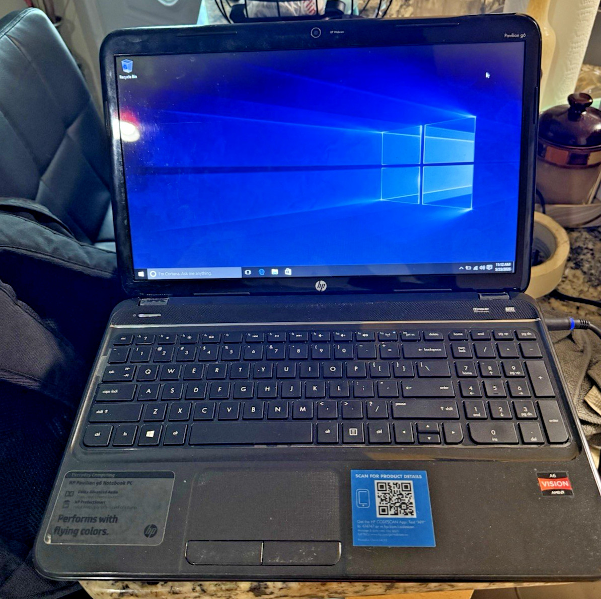 HP Pavilion G6 AMD A6-4400M 2700MHz 4 GB 500 HDD Window 10 pro 64 bit No Batt