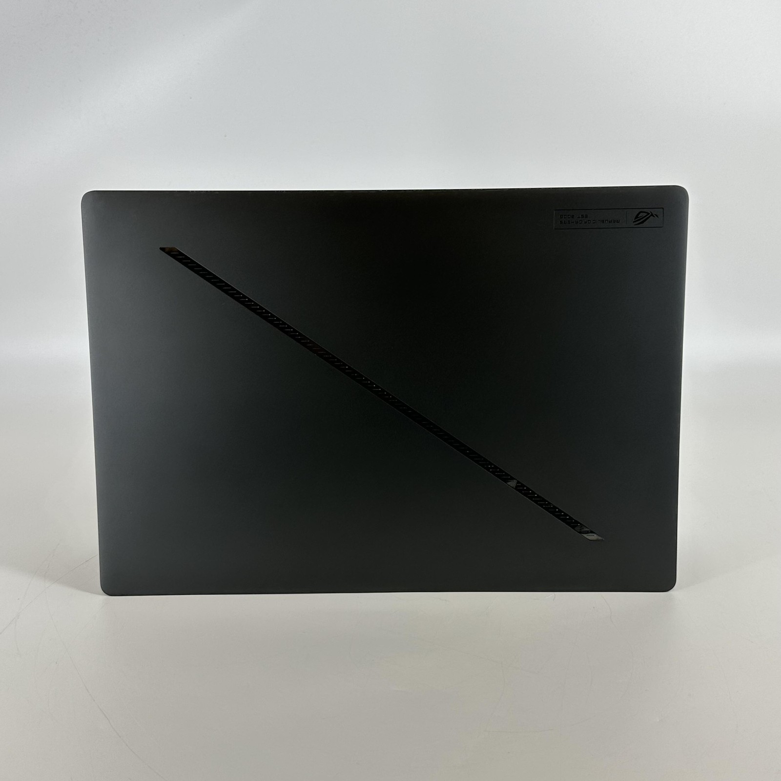 Asus ROG Zephyrus G16 GU605 16 QHD+ 2.5GHz Ultra 9 185H 16GB 2TB/1TB RTX 4070