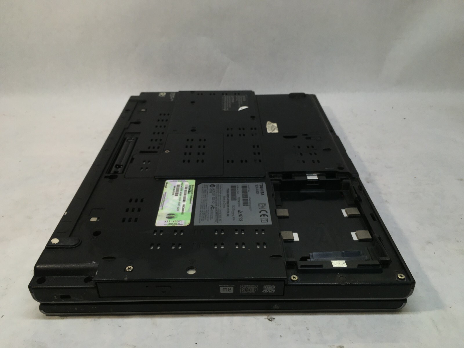 TOSHIBA Laptop Tecra A8-S8314 Laptop For Parts/Repair Bad LCD Screen NO HDD JR