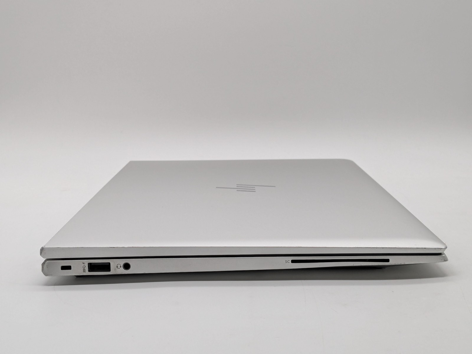 HP EliteBook 855 G8 15″ FHD Touch RYZEN 7 PRO 5850U 512GB SSD 16GB W11 Backlit