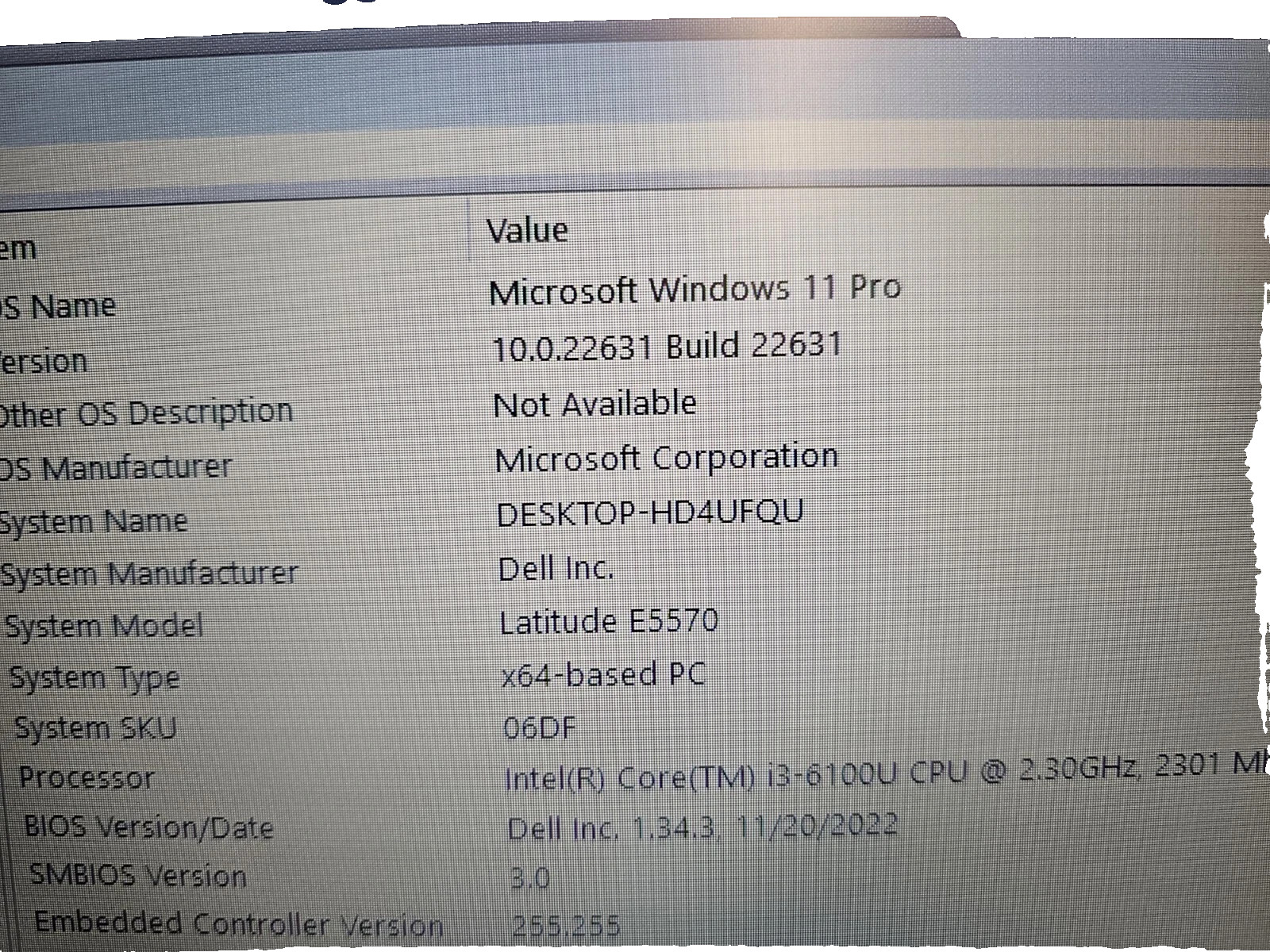 DELL LATITUDE E5570 15.6″ CORE i3-6100U@2.30GHz 8GB RAM 256GB Win 11