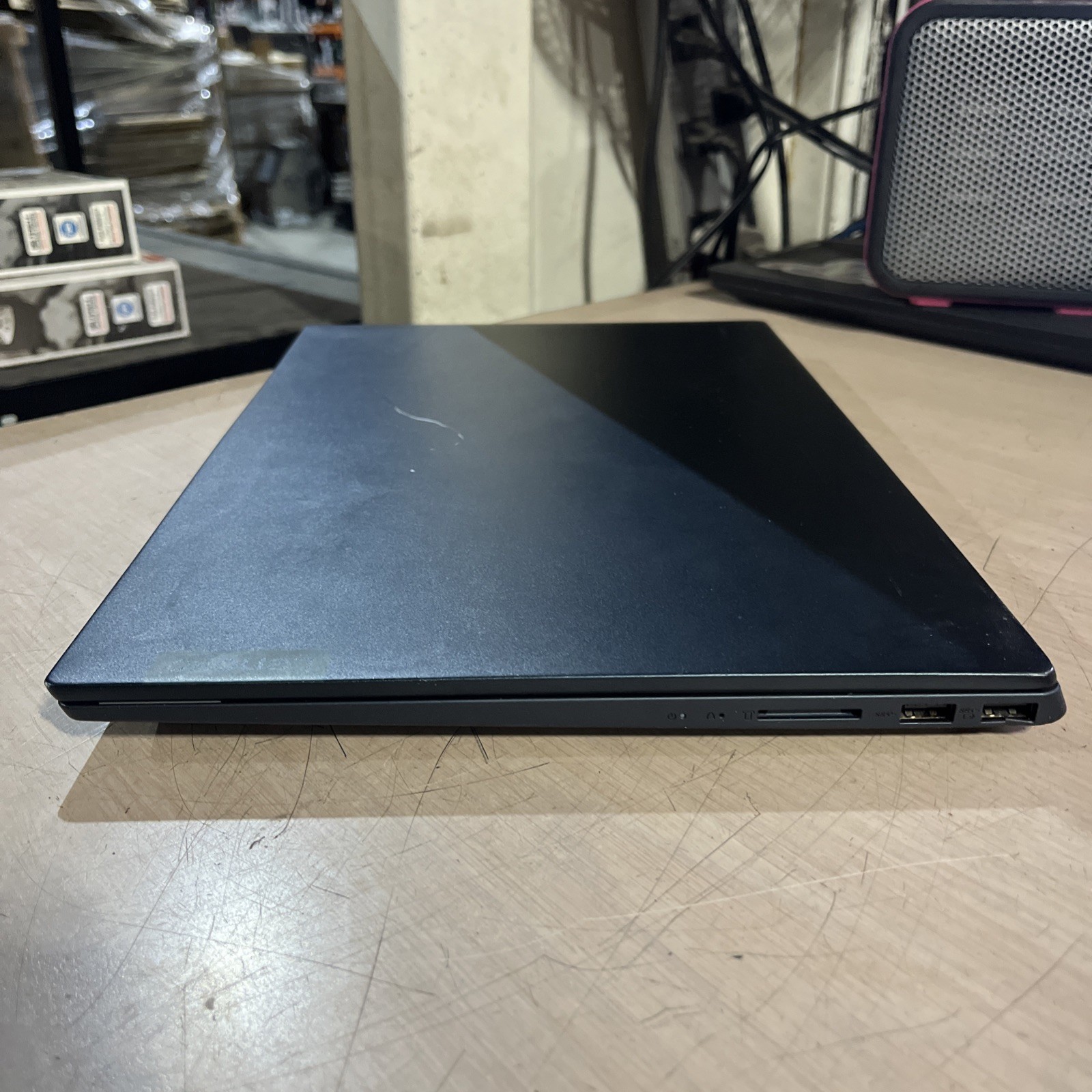LENOVO IDEAPAD S340-ISIIL TOUCH INTEL CORE I7 10TH GEN 8GB RAM NO HD