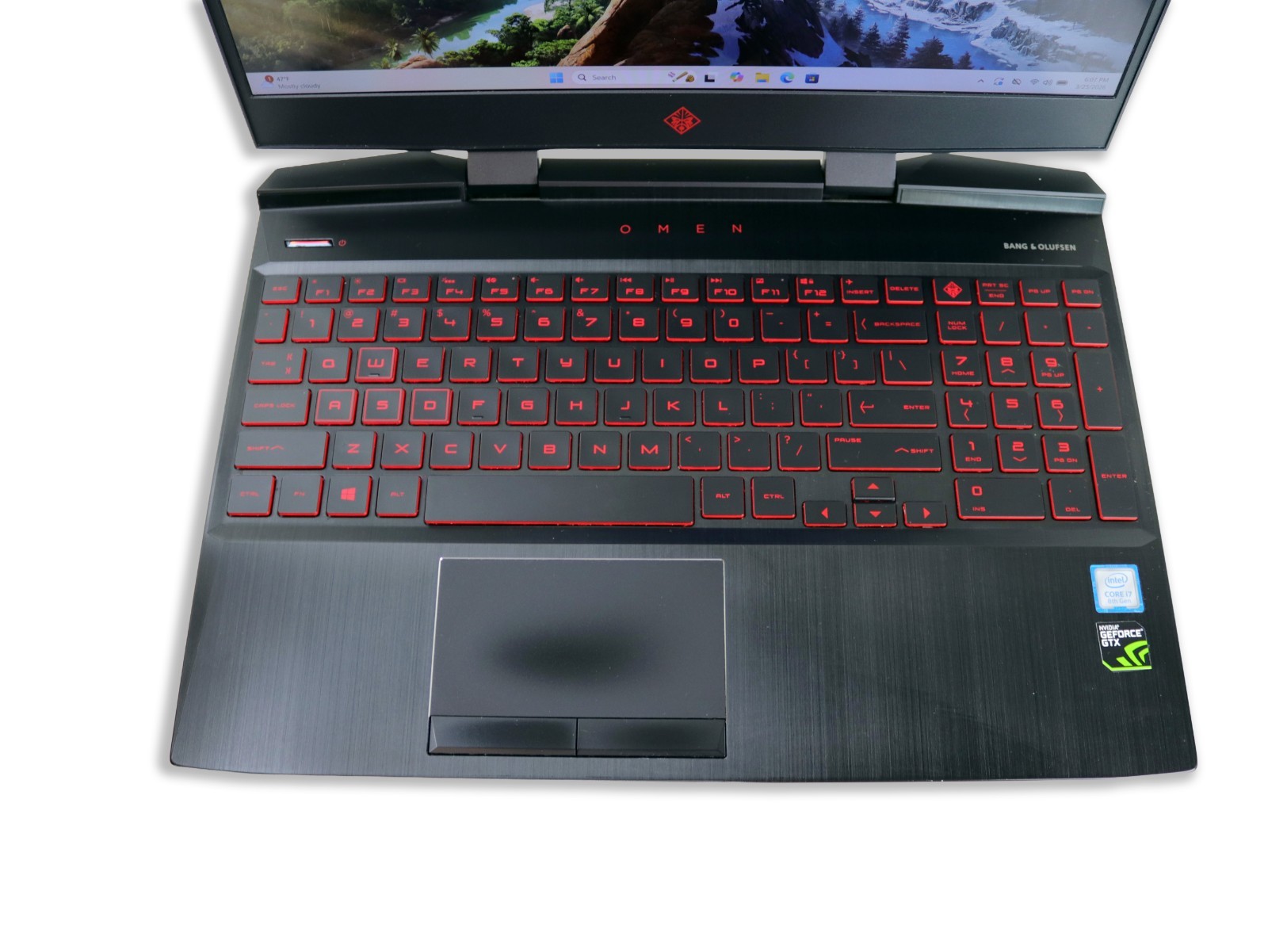 HP OMEN 15dc 15.6 Intel i7-8750H 16GB DDR4 128GB SSD+1TB HDD NVIDIA GTX 1060