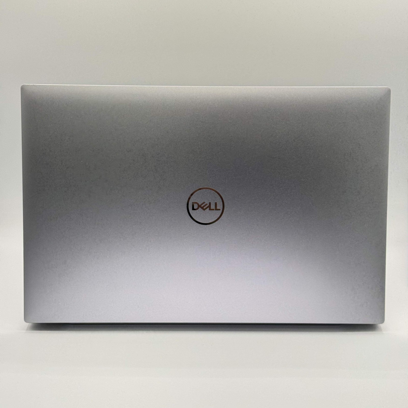 Dell Precision 5750 15.6″ i7 64GB 2TB NVIDIA Quadro T2000 4GB Silver