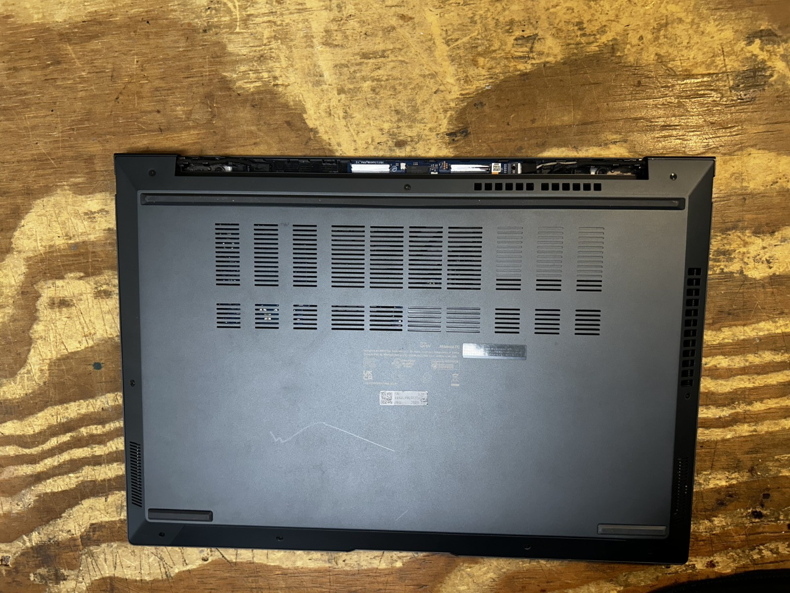 ASUS Zenbook 14X OLED 14.5″ 2.8K Laptop Intel i5-13500H 8GB 512GB broken screen