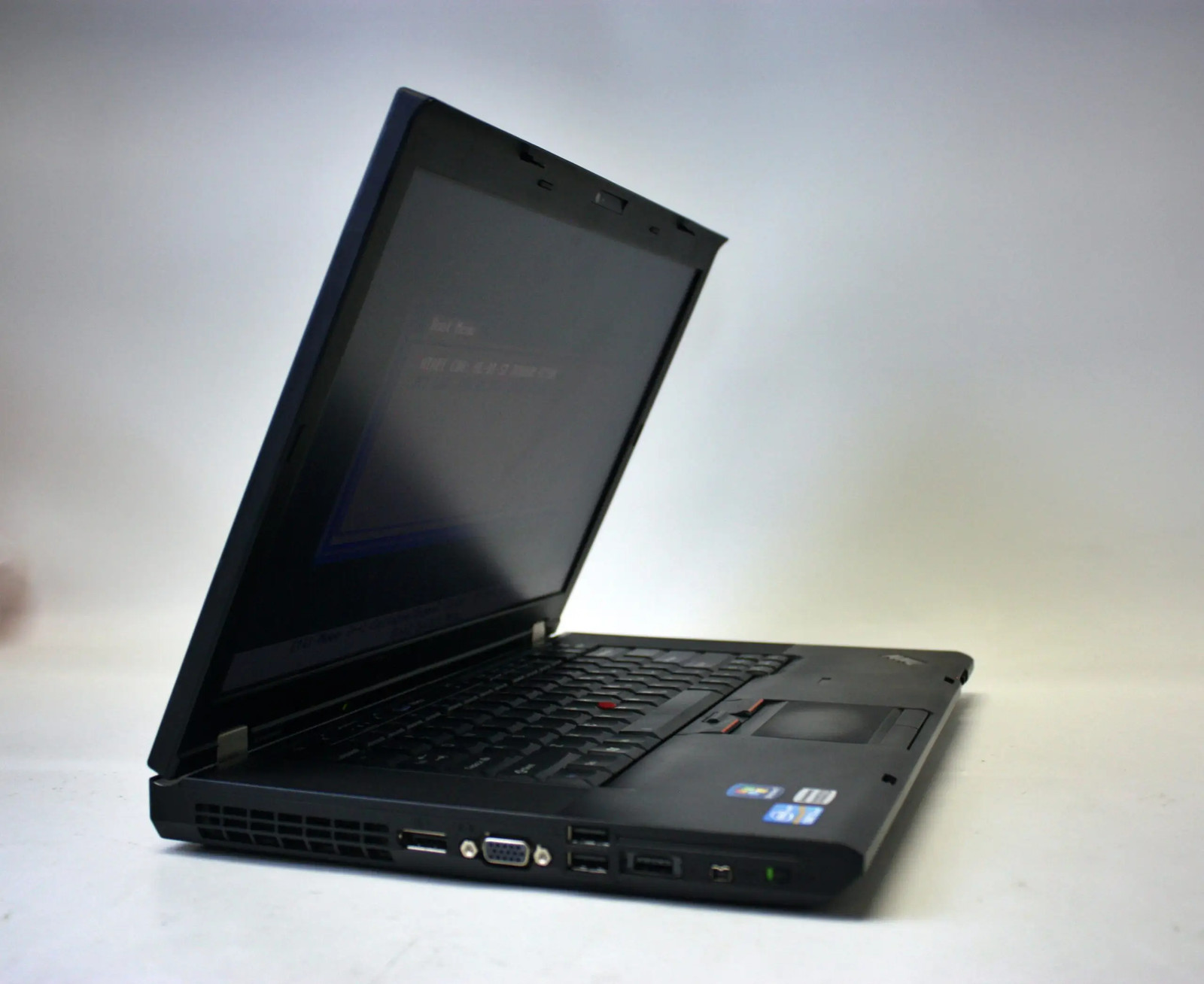 Lenovo T520 15.6″ Display I5-2520M 8GB Ram