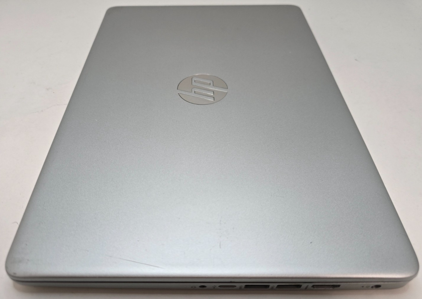 HP LAPTOP 14-DQ1043CL CORE i3-1005G1 @ 1.2GHz, 8GB, 256GB SSD, SILVER, FHD
