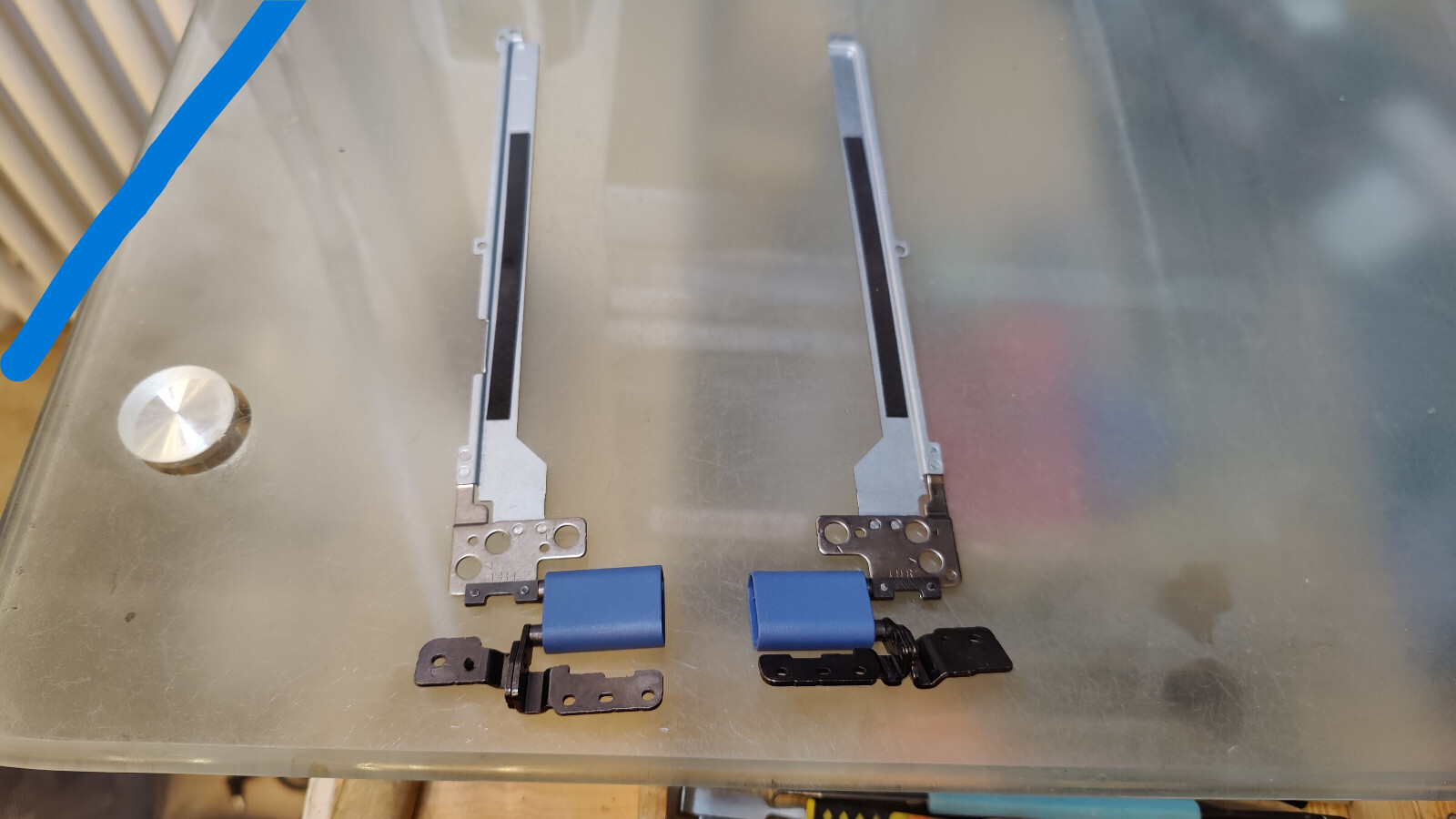 ACER R3 R3-131T HINGES HINGES 433.0650A.0001 433.0650B.0001