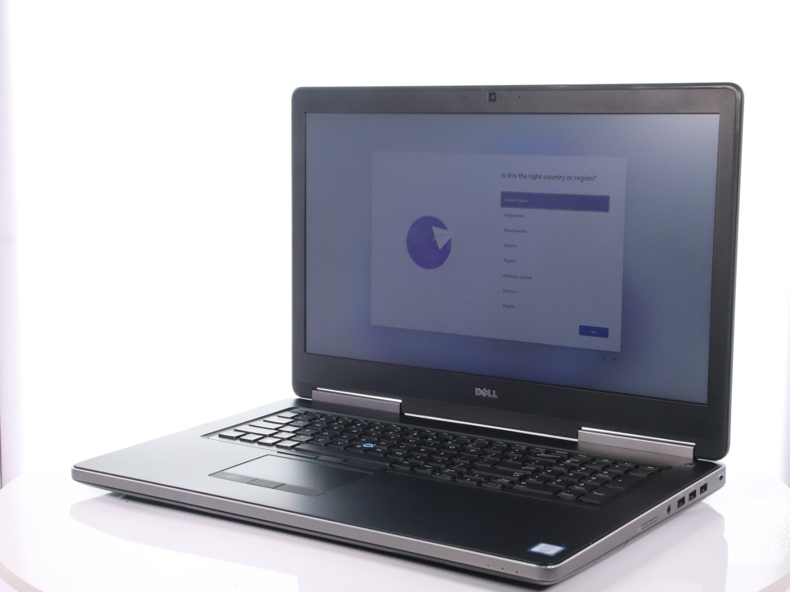 Dell Precision 7720 Xeon v6 E3-1535M 32GB RAM 512GB SSD Quadro P3000 W11P w/ AC