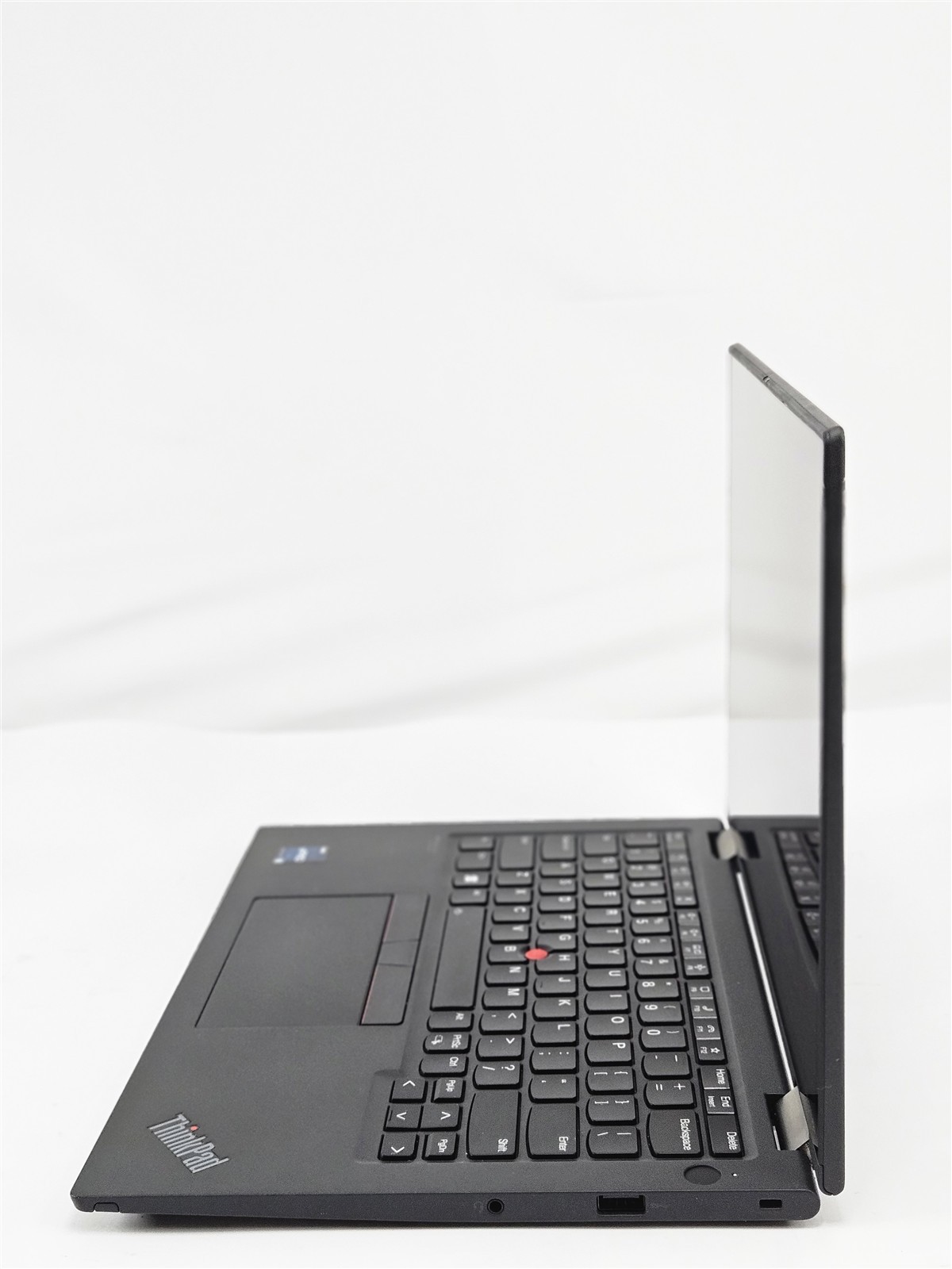 Lenovo ThinkPad X13 Yoga Gen 3 i5-1245U 16GB 256GB SSD 13.3″ Touch FP
