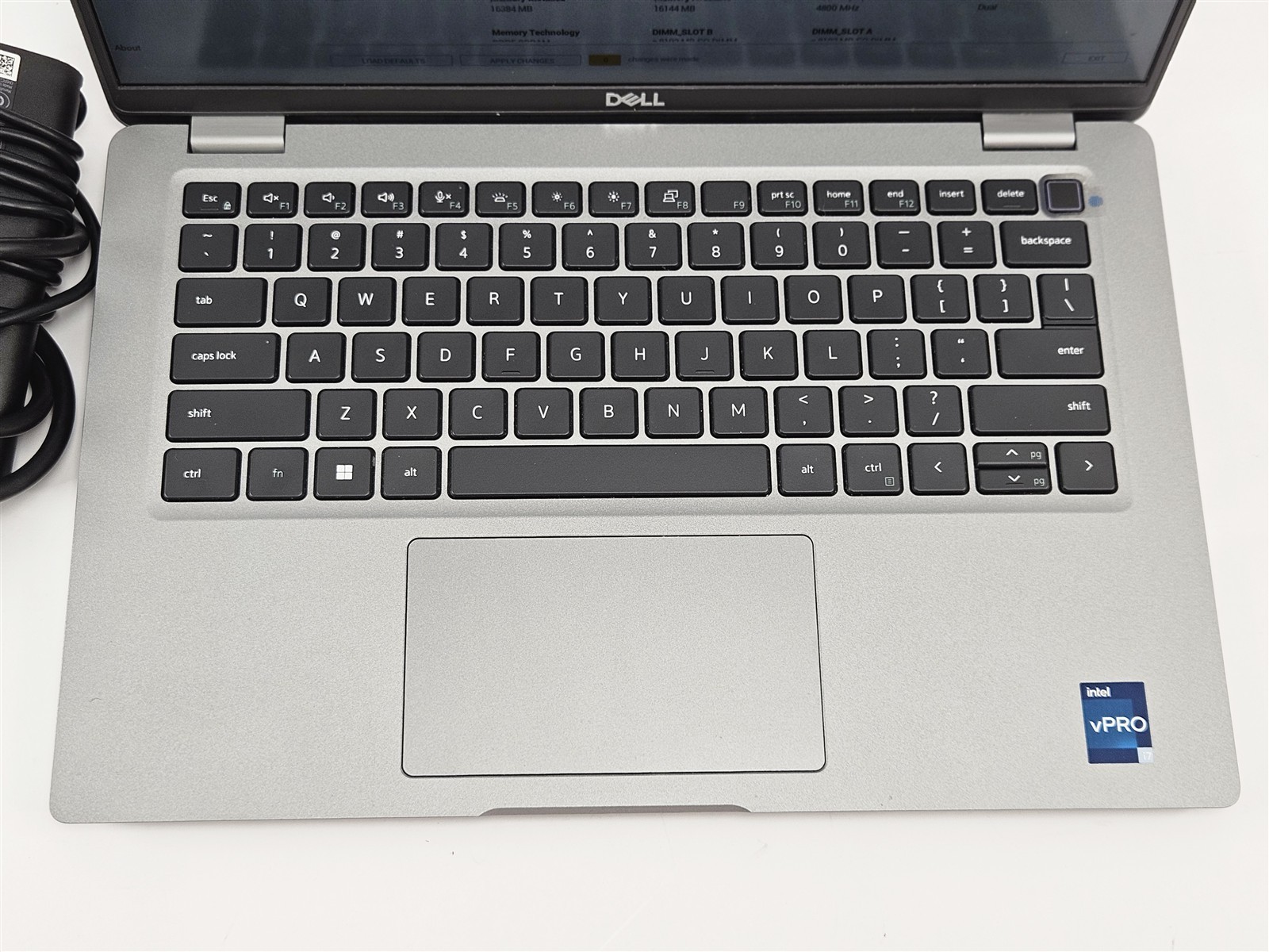 Dell i7-1270P Latitude 5431 256GB SSD 16GB 14″ FHD HDMI Wi-Fi 6E No OS
