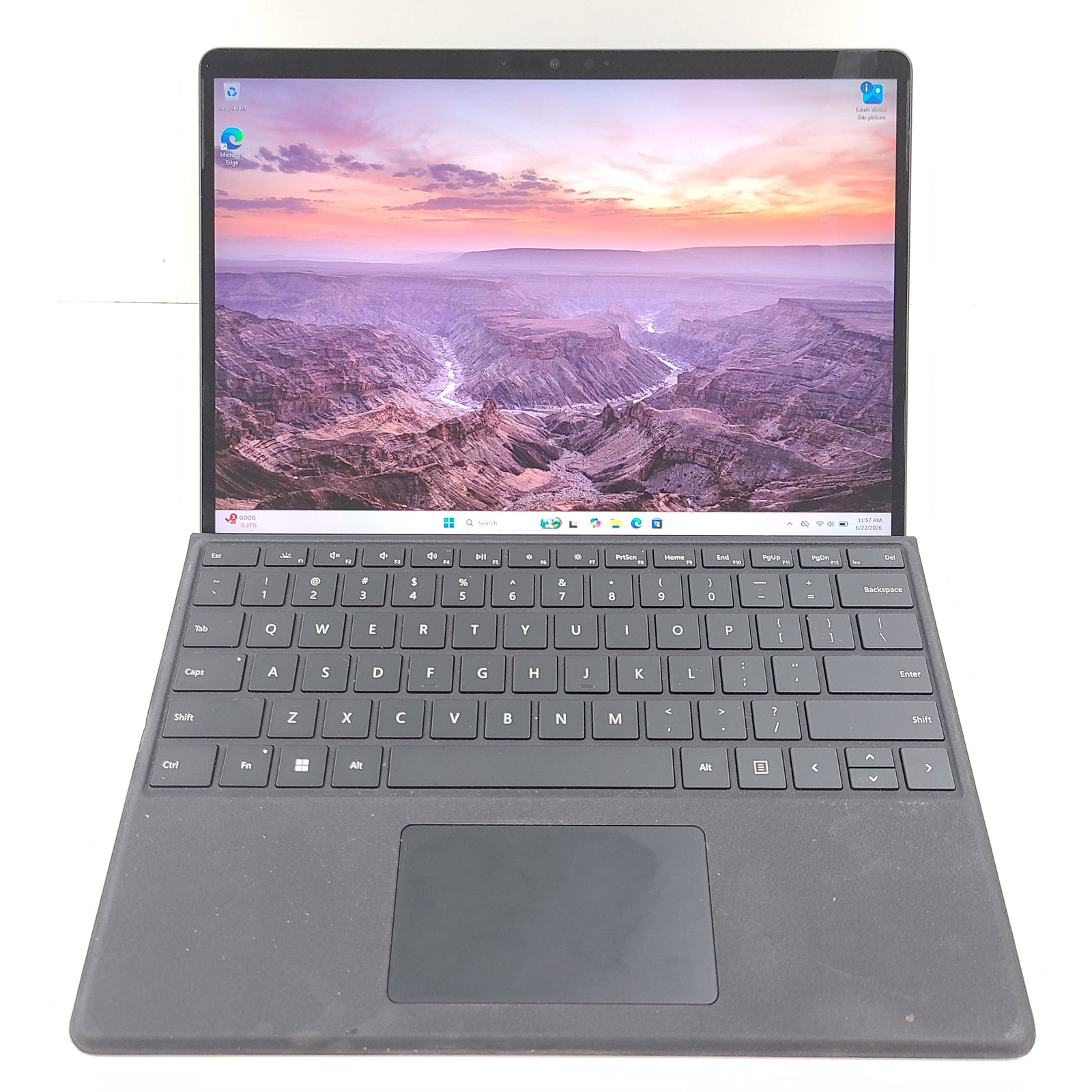 Microsoft Surface Pro 9 2038 – 13″ – i7-1255U 16GB RAM 256GB SSD – GRADE A