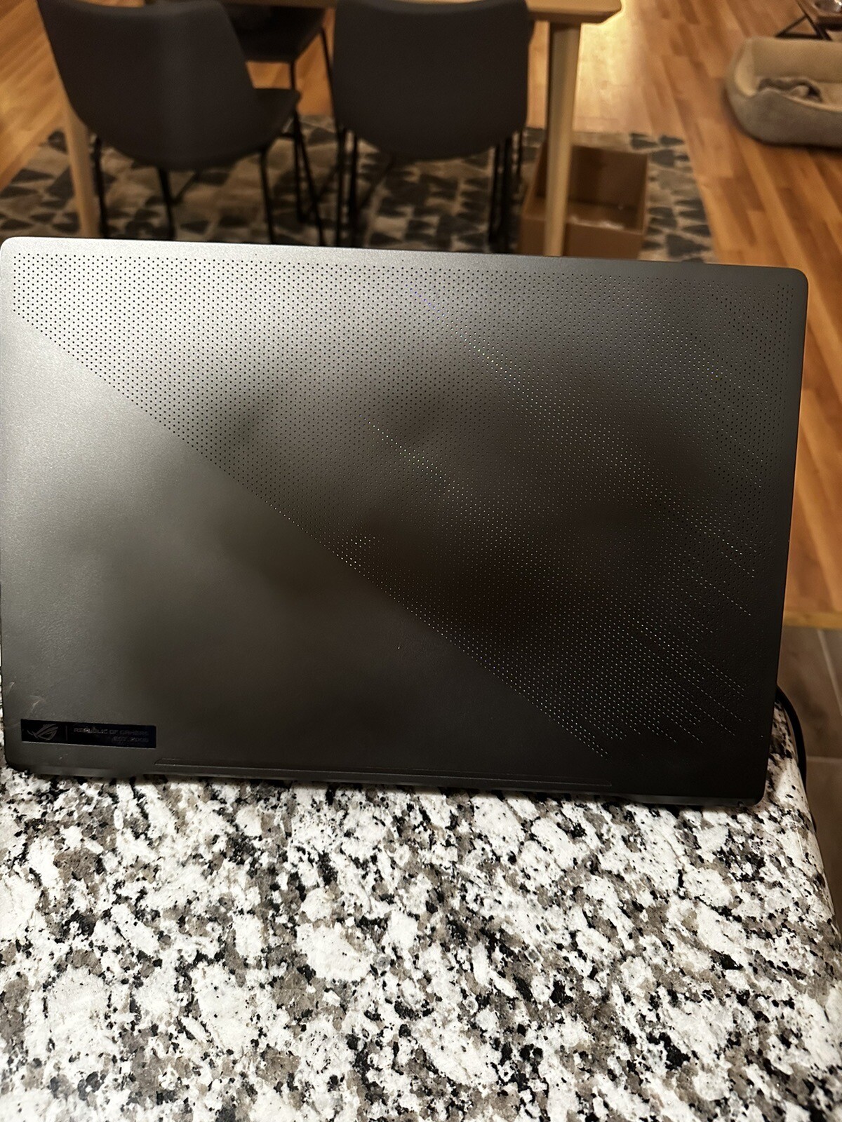 ASUS ROG Zephyrus G15 GA503QR 15.6″ (1TB SSD, AMD Ryzen 9 5000 Series, 4.50 GHz,