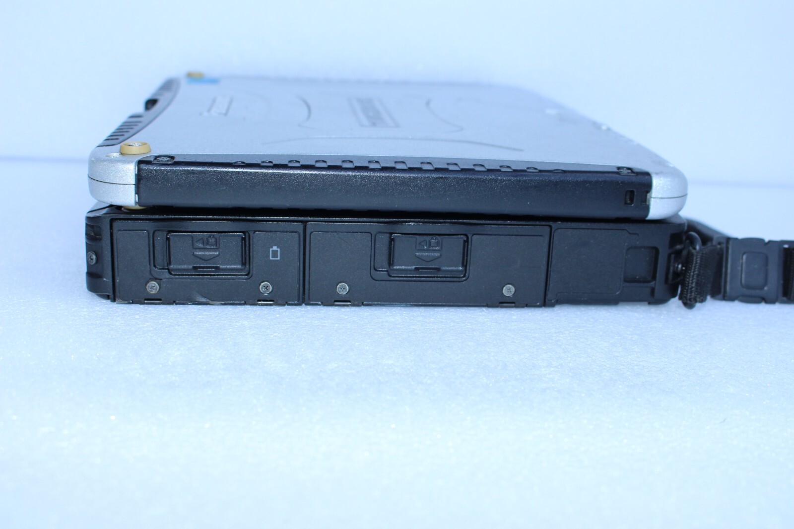 Panasonic TOUGHBOOK CF-19 MK-5 Core i5-2520M 16GB/ 240GB SSD/ Win10 PRO64/