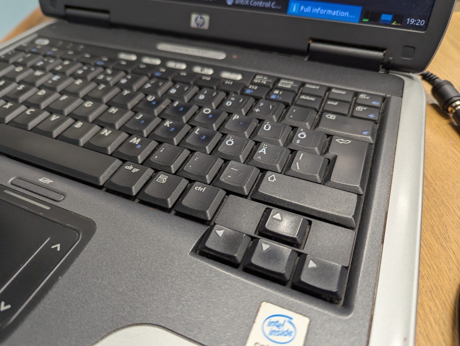 HP Compaq nx9020 Intel Celeron M 1.4, 256Mb RAM