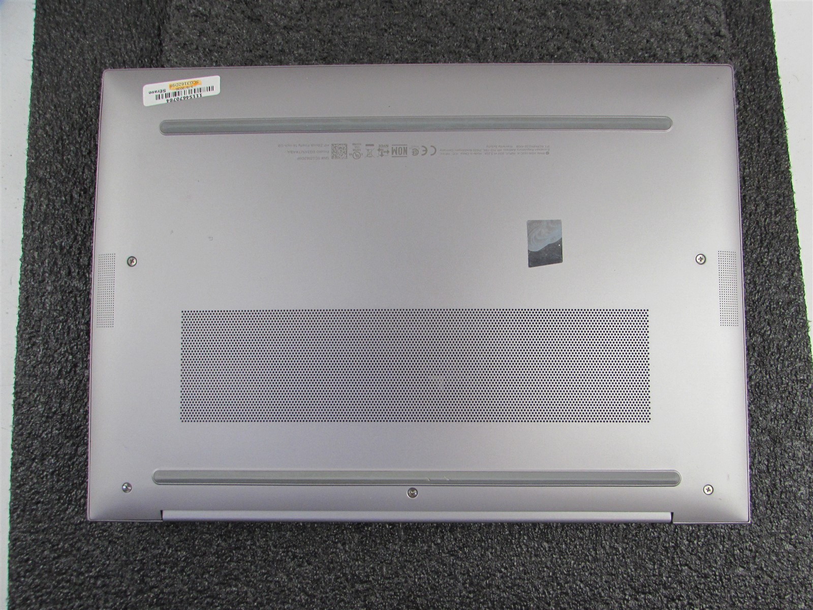 HP ZBOOK FIREFLY 14 (G9) 1920X1080 FHD CORE I5-1250P 256GB SSD 16GB RAM NO O.S