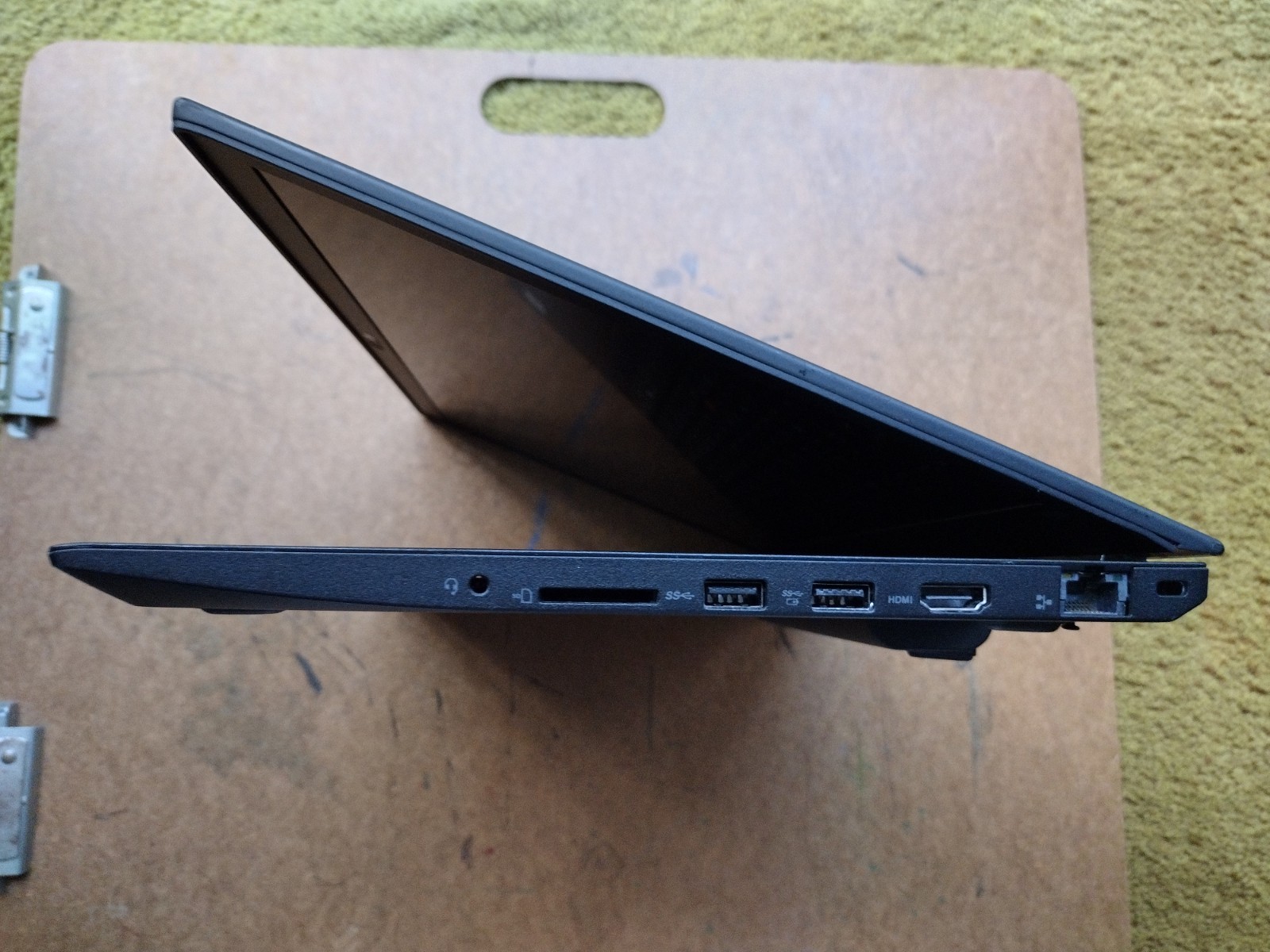 ThinkPad T580 Libreboot i7-8650U 8GB RAM 256GB NVME SSD 61++ BAT AC 1920×1080