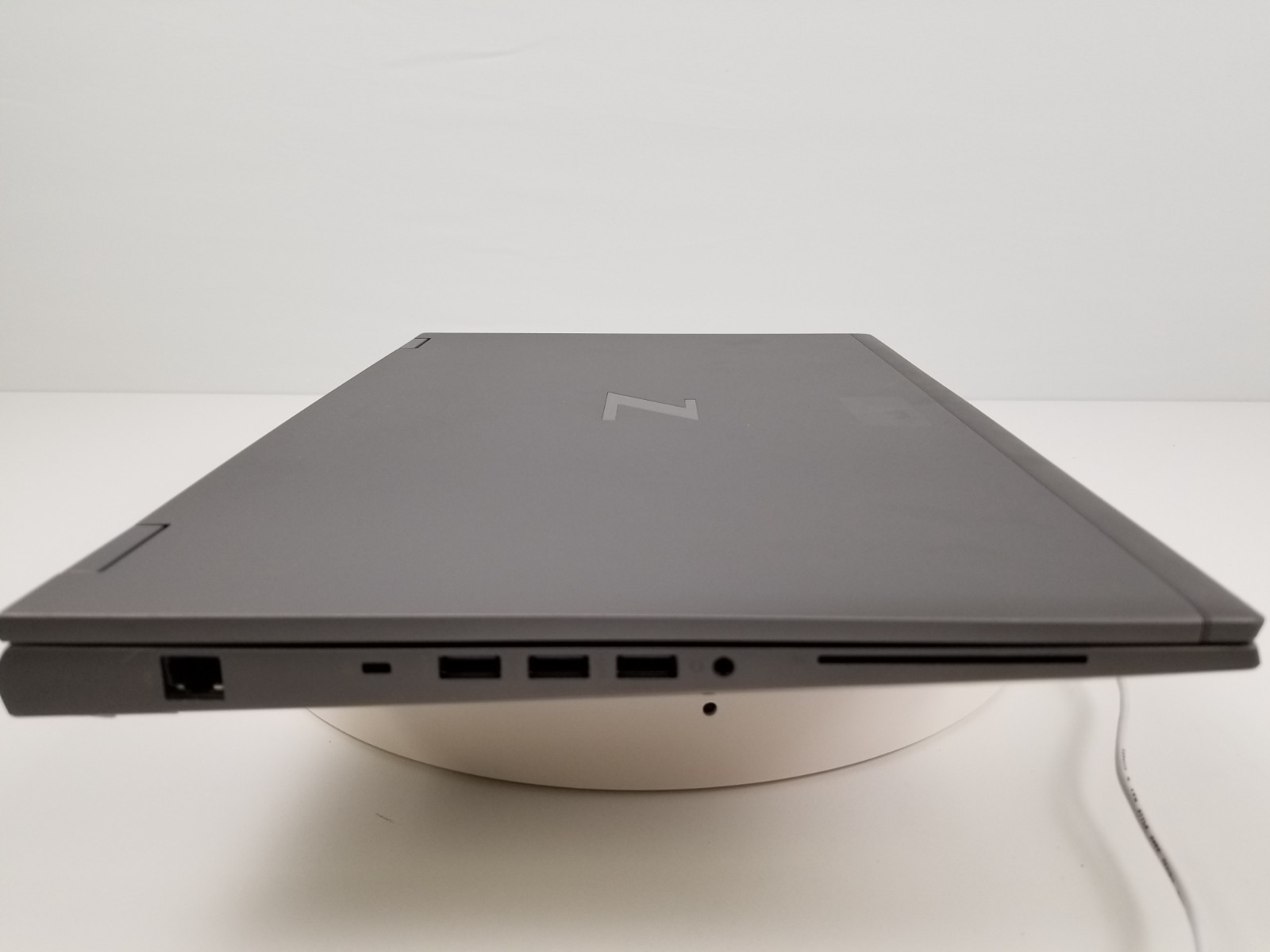 HP Zbook Fury G8 17.3inch Core i7-11850H 16GB 715GB NVMe RTX A4000 8GB GPU