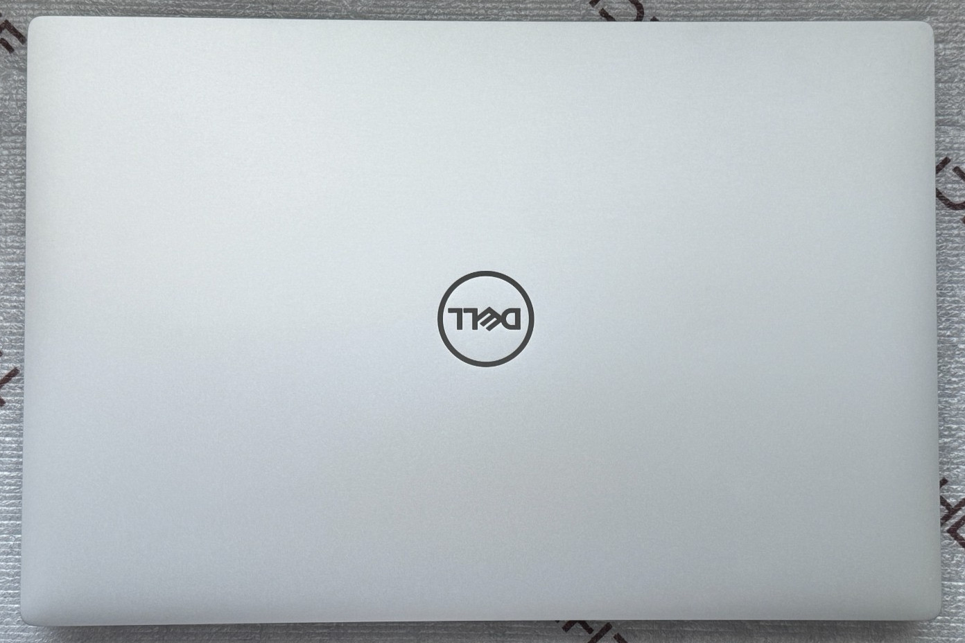 Dell XPS 14 9440 14.5″ 3.2K OLED Touch Laptop Ultra 7 155H 32GB RAM 1TB SSD