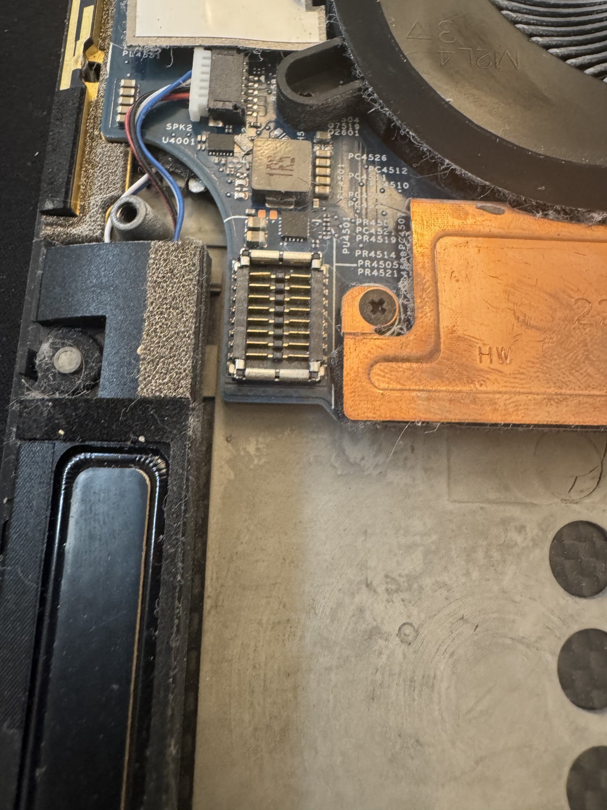 Dell XPS 17 9700 | i9 64GB RAM 2TB SSD RTX 2060 4k| No Battery| Boots on Charger
