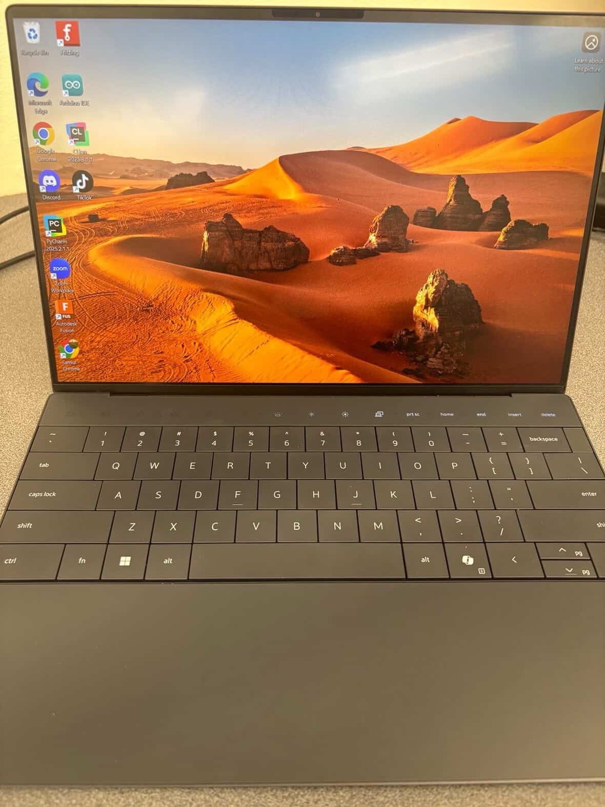 Dell XPS 13 13.42K Laptop – Intel Core Ultra 7 256V 2024 16GB – 512 GB Storage –