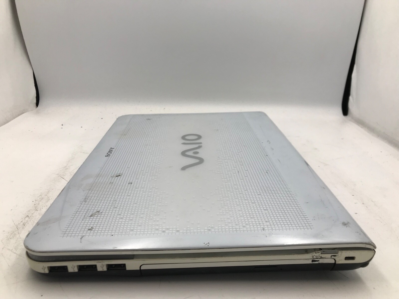 Sony VAIO PCG-61313L Intel Core i3 1st Gen- No boot/Display Damage -MZ