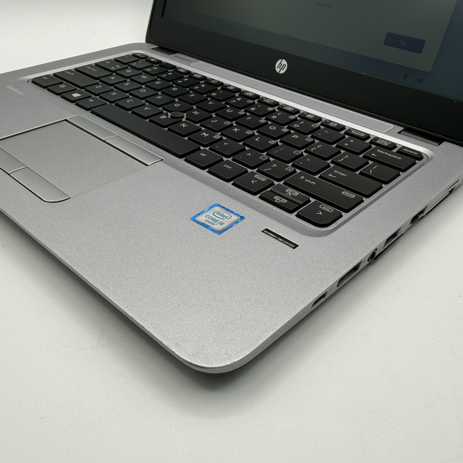 HP EliteBook 820 G3 12.5″ i5-6200U 2.3GHz 16GB RAM 256GB SSD Win 11 Pro Good