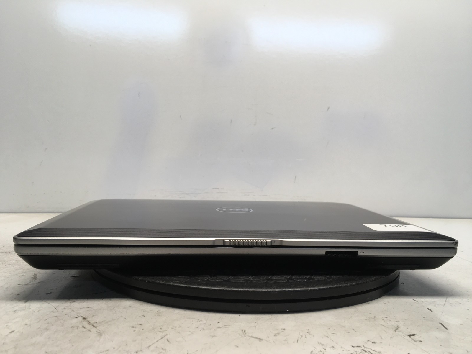 Dell Latitude E6420 Intel i3-2330M 2.2GHz 4 GB NO HDD