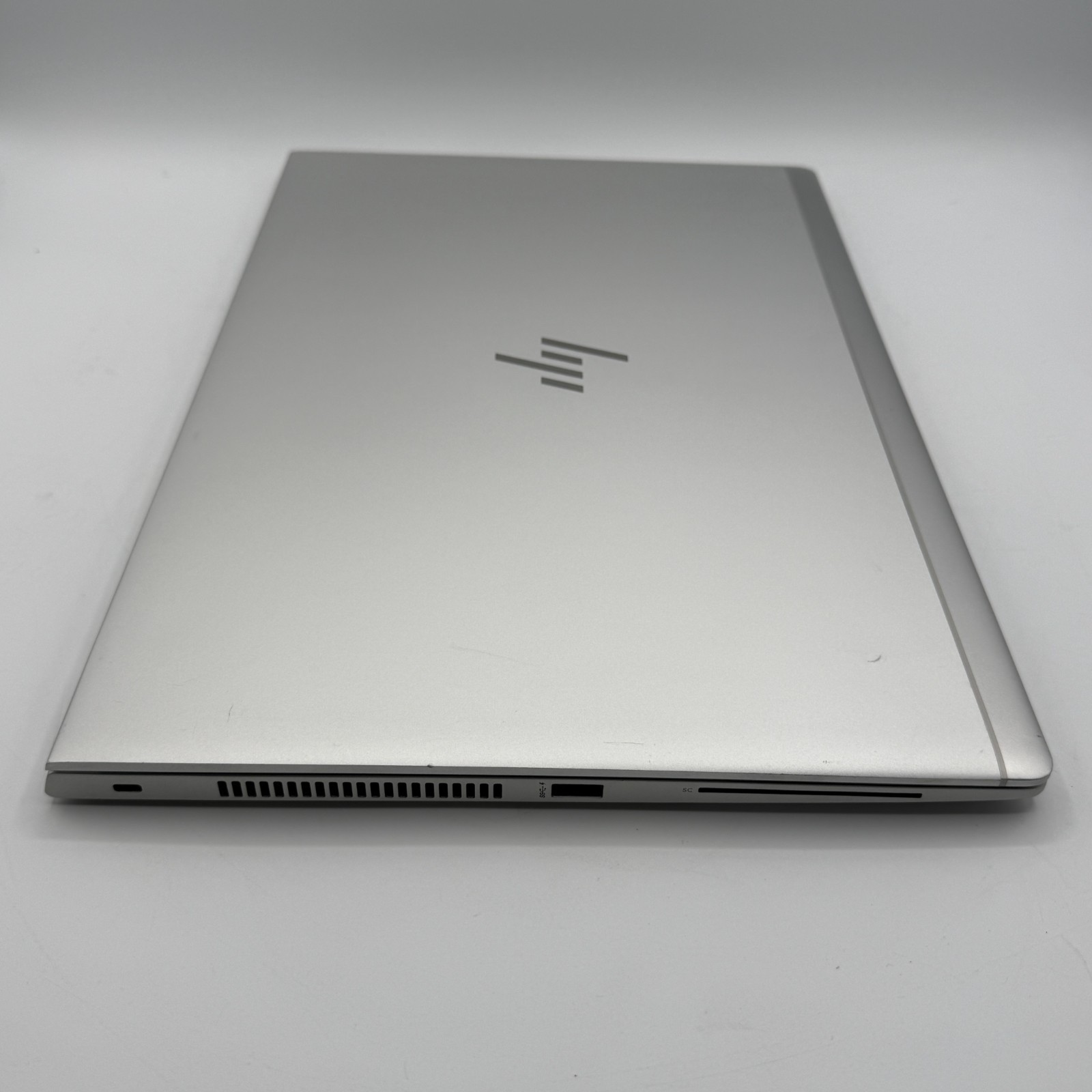 HP EliteBook 850 G6 15.6″ i7-8665U 8GB RAM 256GB SSD Win 11 Pro