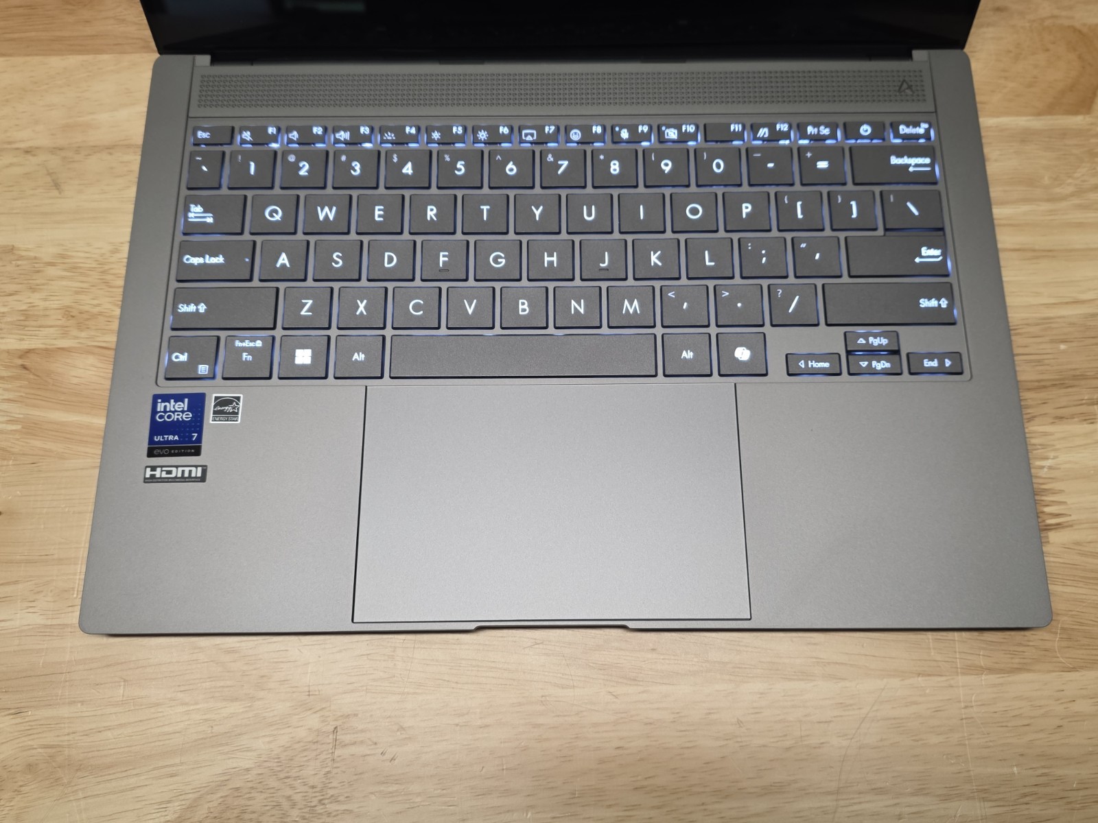 ASUS Zenbook S 14” 3K OLED Touch 120Hz Core Ultra 7 32GB 1TB Copilot+