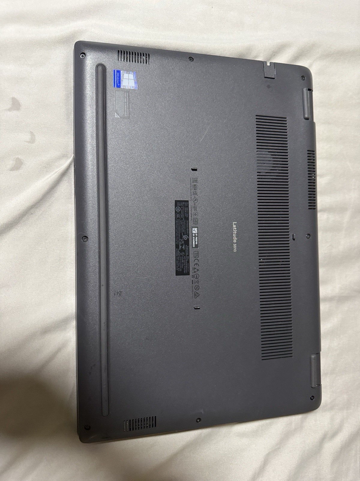 Cracked Screen Dell Latitude 3510 Intel Core i5 16GB RAM 256GB NVMe Win 11 Pro