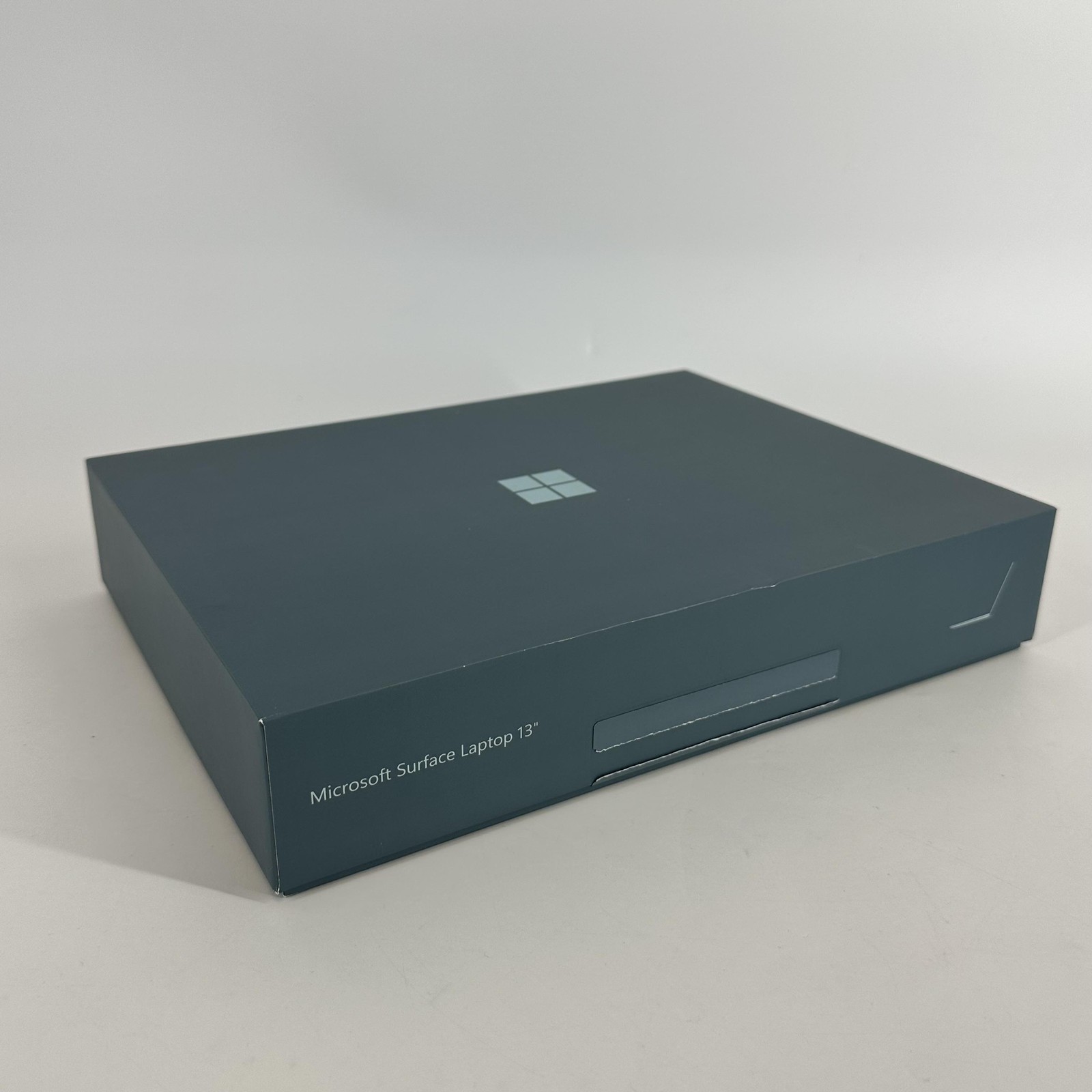 Microsoft Surface Laptop 13 Gray FHD+ TOUCH X Plus 3.30 GHz 16GB 512GB UFS