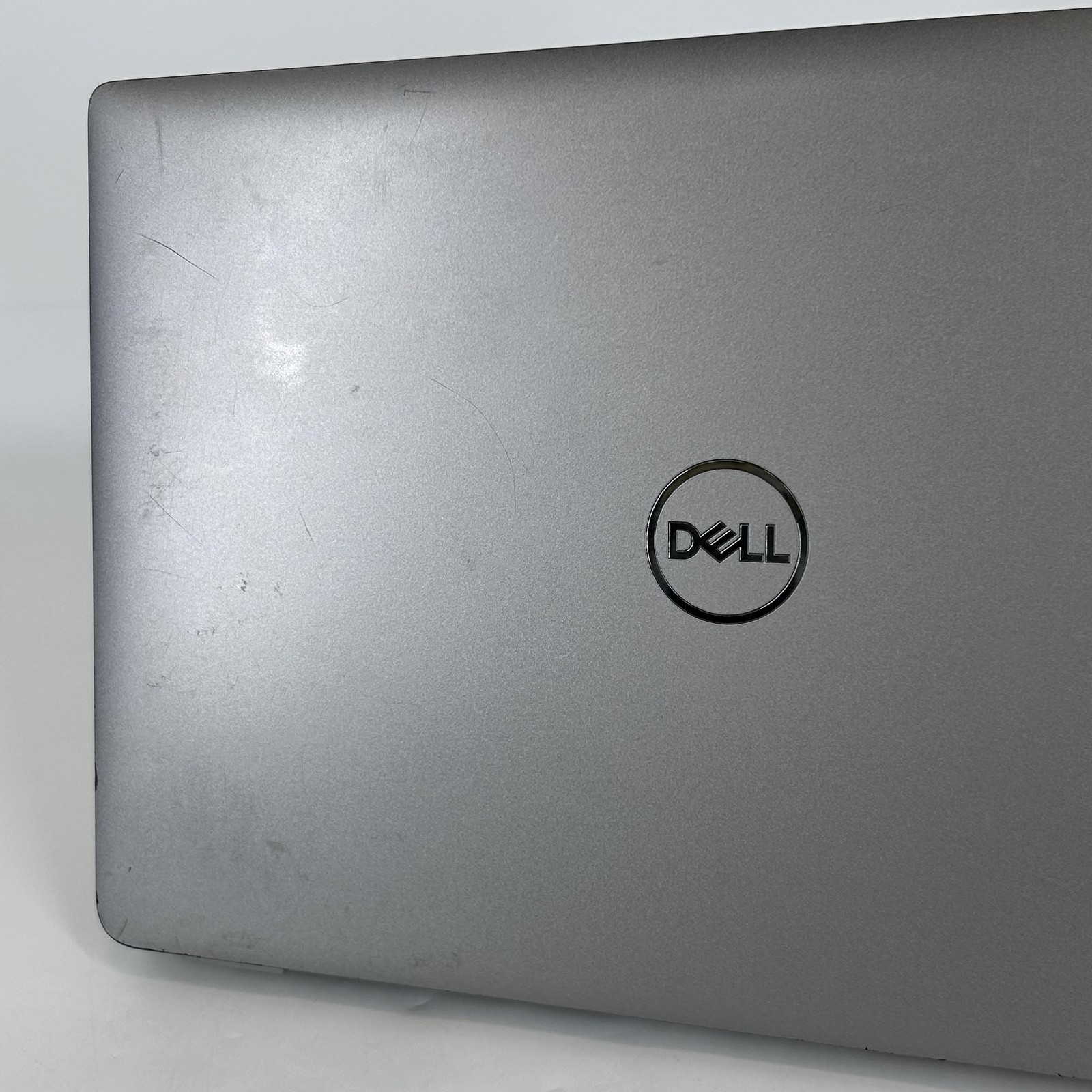 Dell Latitude 5450 14 FHD 1.7GHz Ultra 7 165U 16GB 512GB Water Damaged Screen