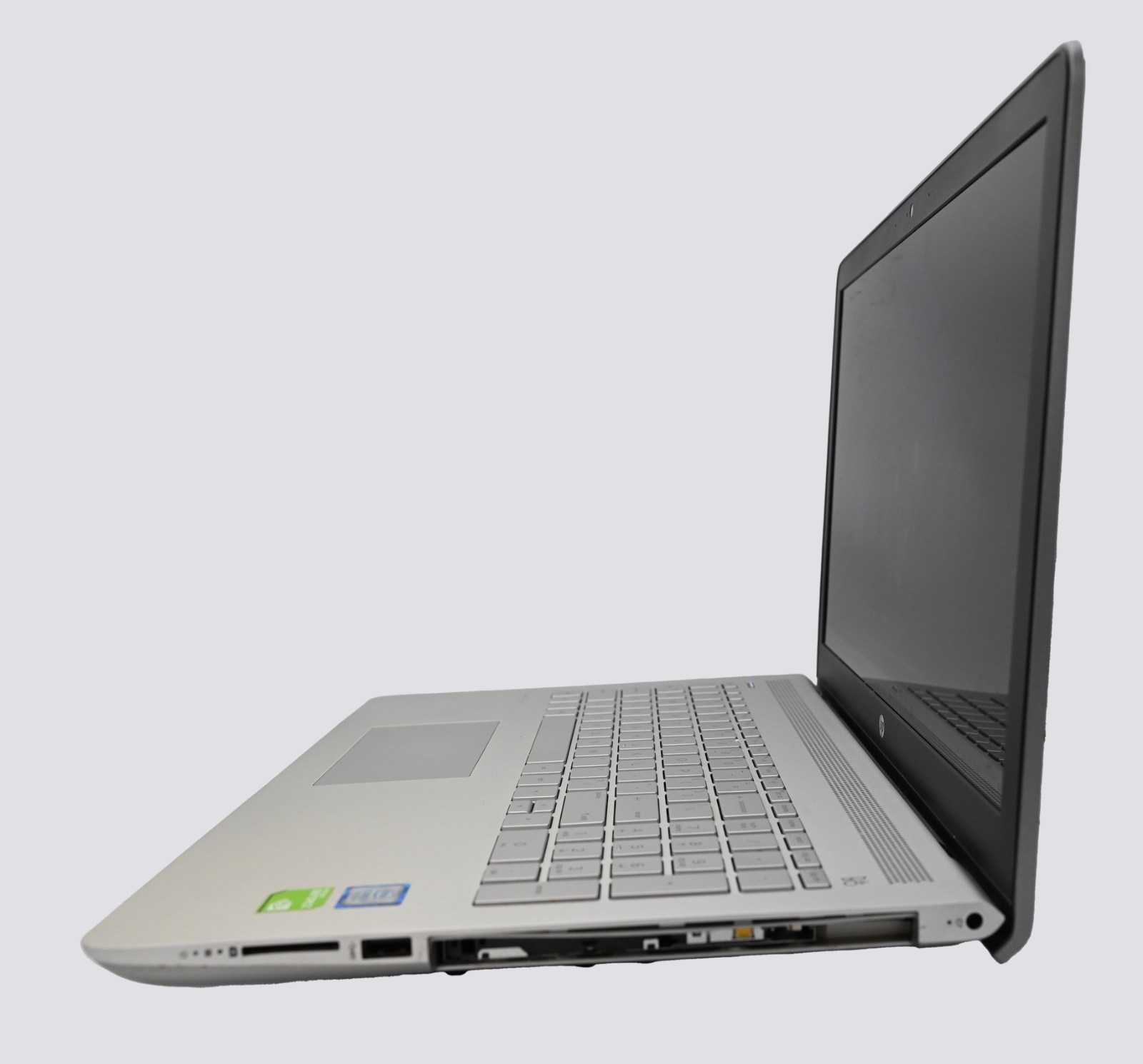 HP Pavillion Laptop 15-cc0xx i7-7500 2.7GHz 12GB RAM 256GB SSD Windows 11 Home