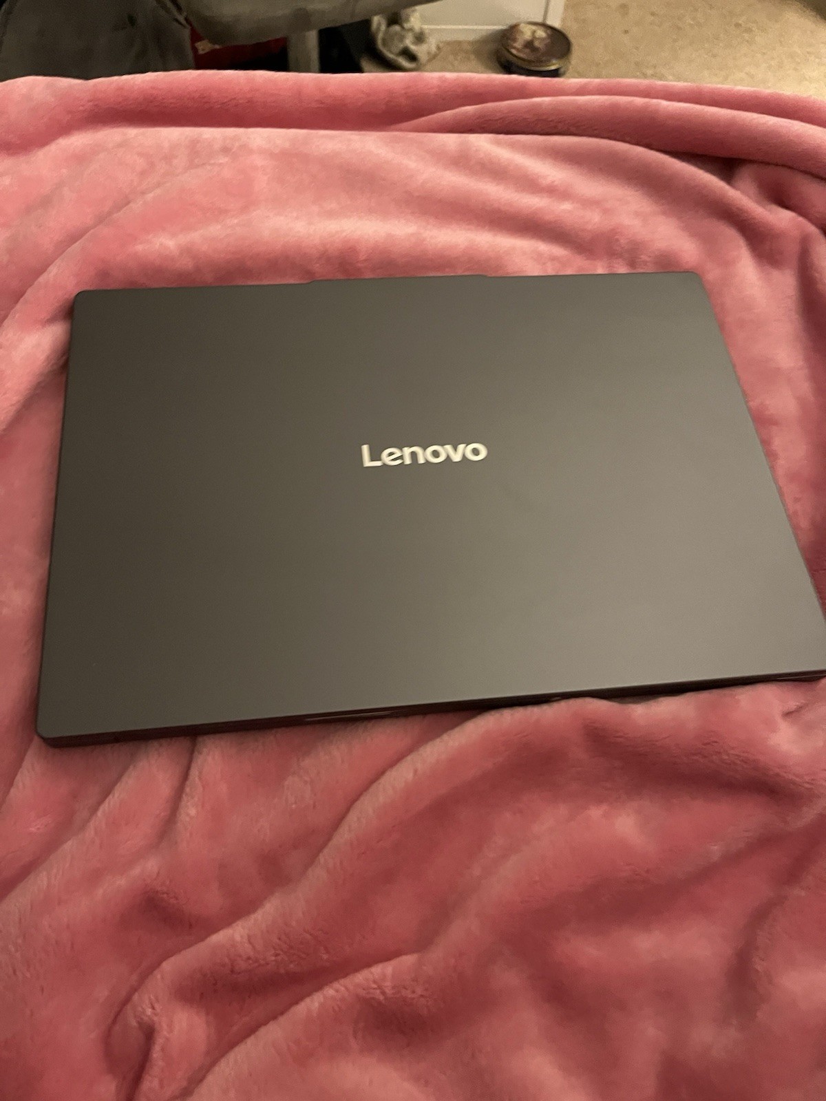Lenovo IdeaPad 3x Model: 83N30000US. Black Laptop. 236gb, Excellent Condition