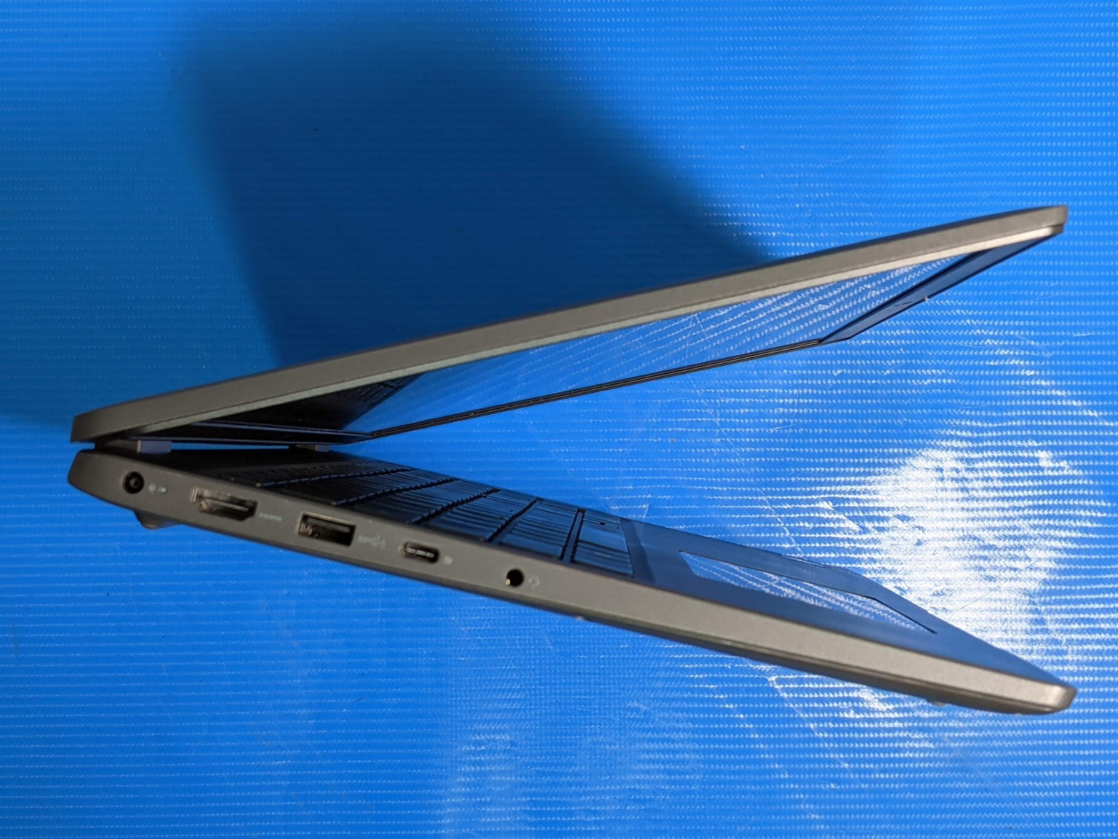Dell Latitude 3540 15.6″FHD i7-1355U 1.7GHz 16GB 256GB SSD WRNTY-6/2026 +Charger