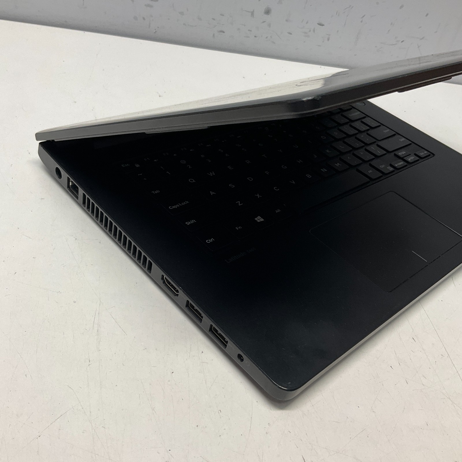 Dell Latitude 3460 Intel Core i5-5200U 2.20GHz 4GB 128GB SSD Win 10 Pro NO BATT