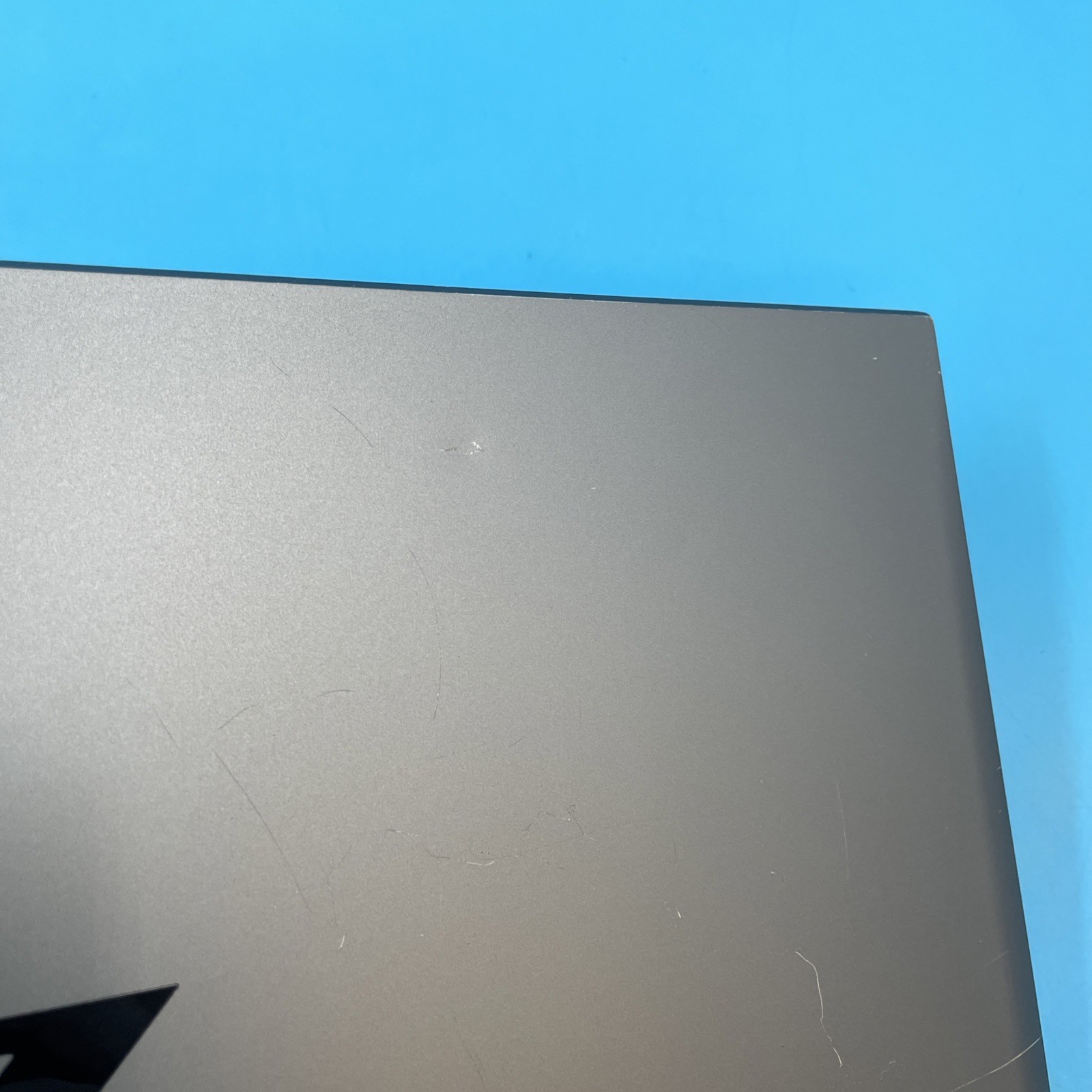 HP ZBook Firefly G8 | i7-1165G7 | 16GB RAM | 512GB SSD | WIN 11 PRO | 71% BATT