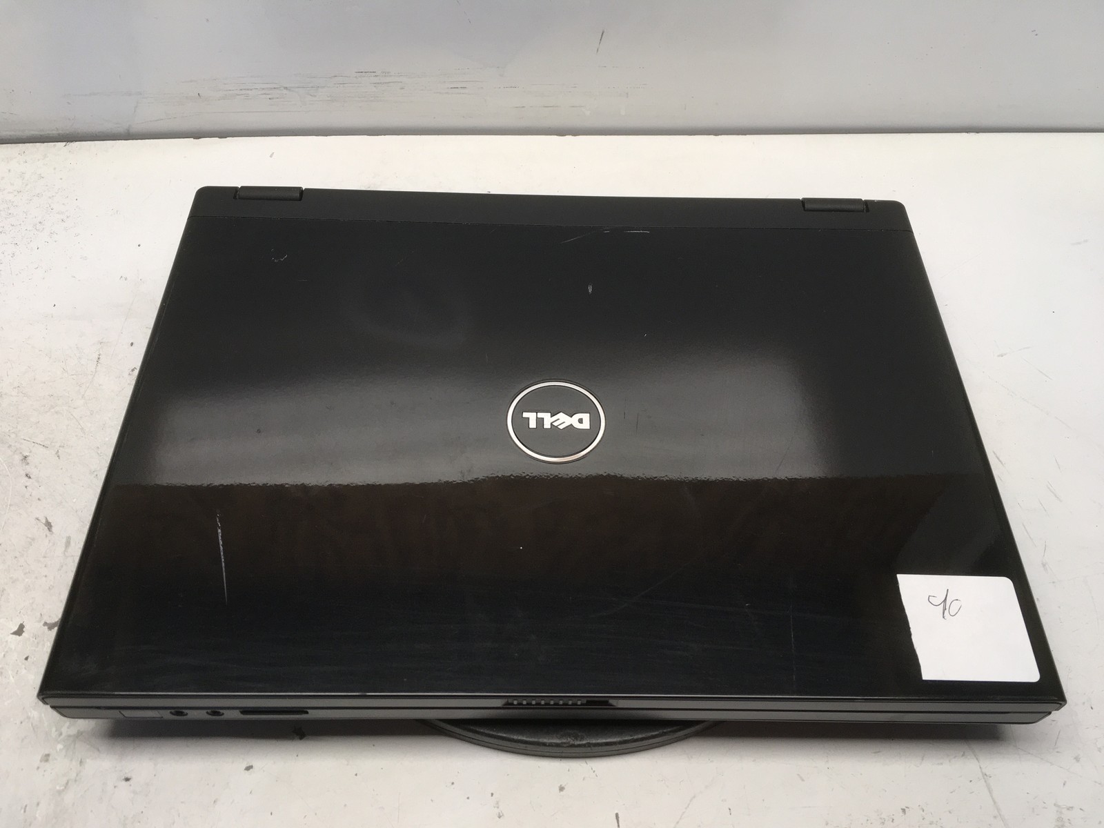Dell Vostro 1720 Intel Core 2 Duo P7570 2.26GHz 4 GB NO HDD No Batt