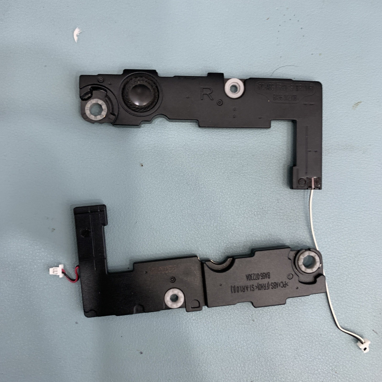 Samsung Chromebook XE521QAB Speakers
